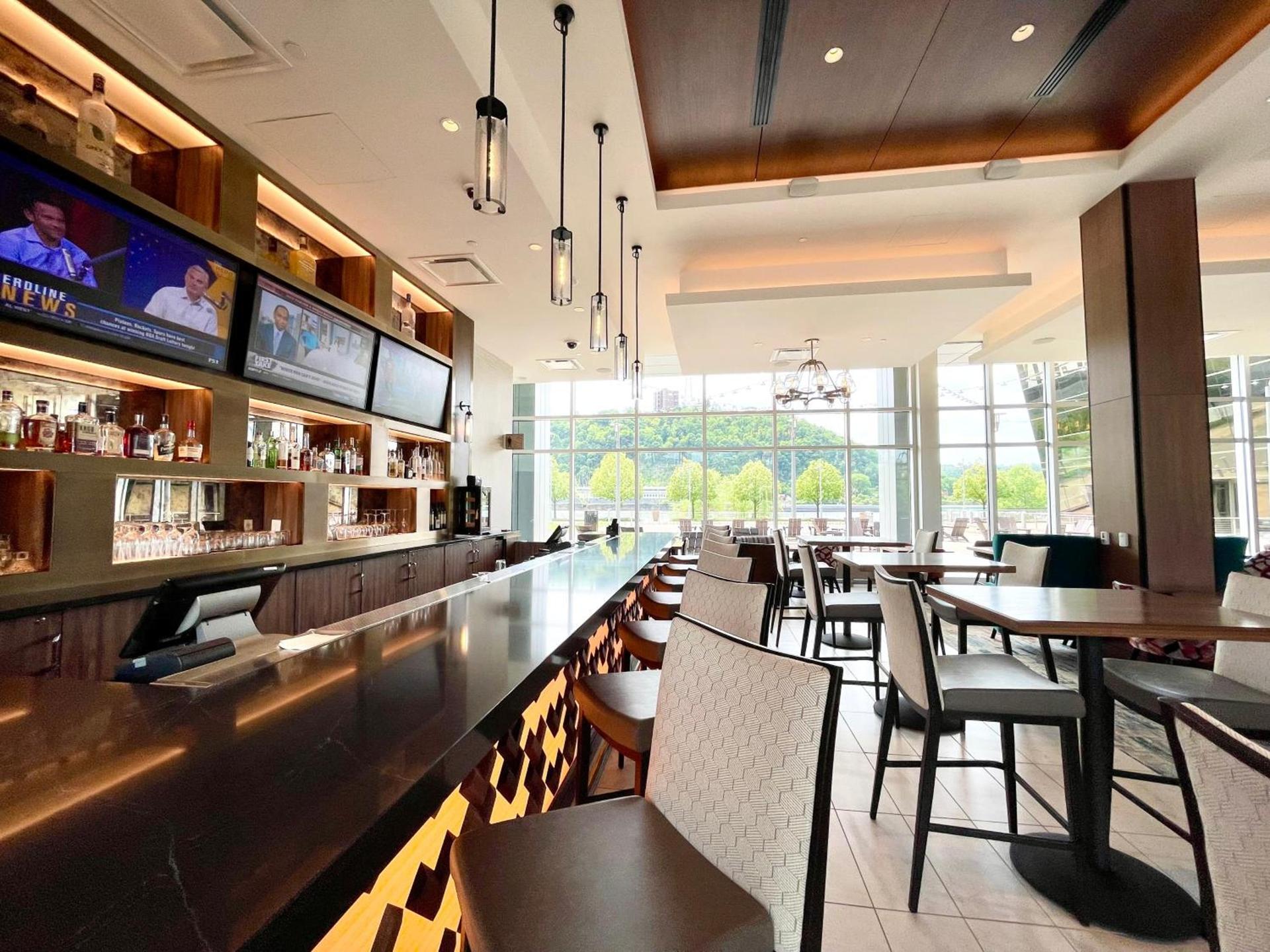 The Landing Hotel at Rivers Casino Pittsburgh photo 32