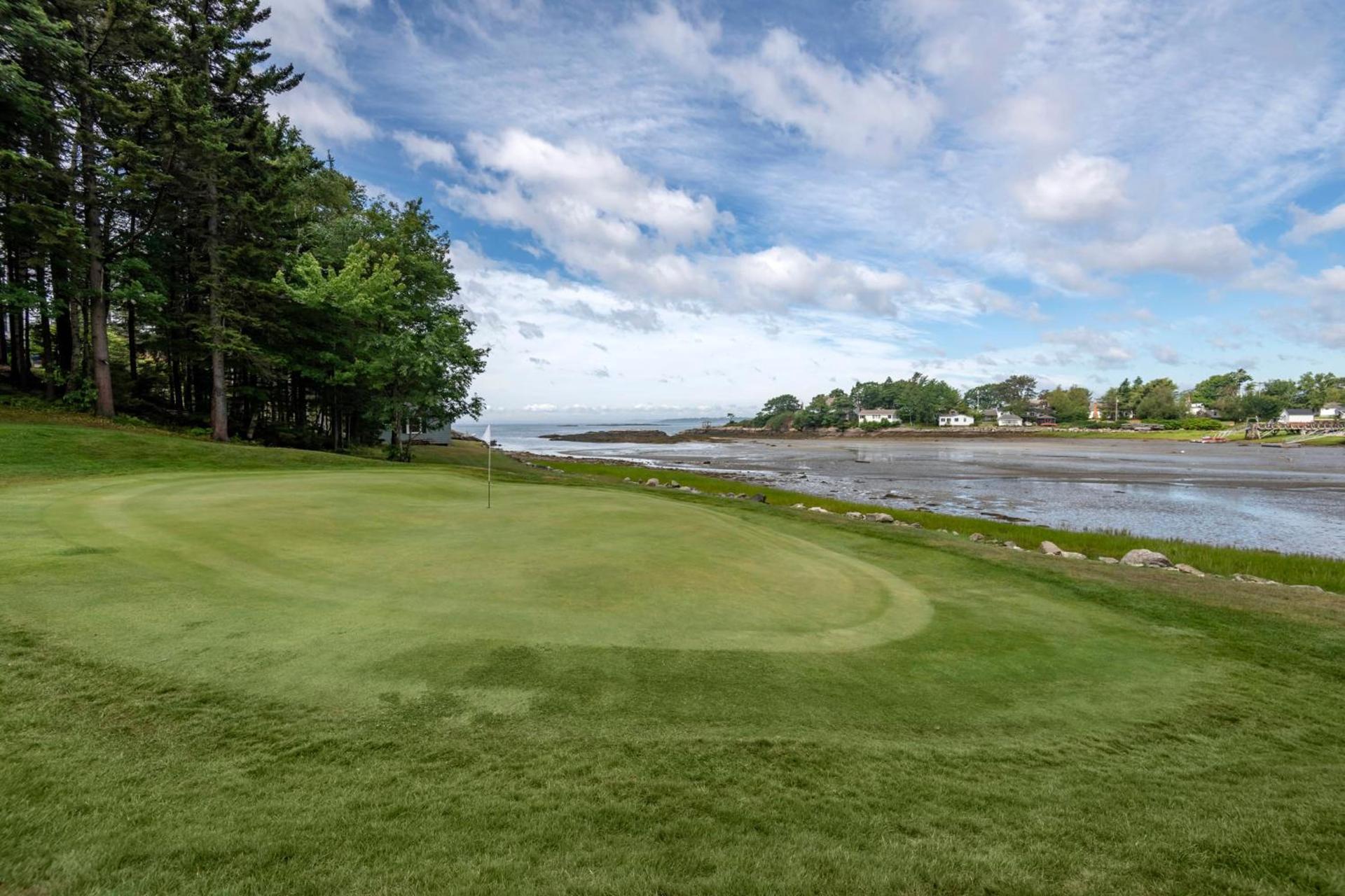 Sebasco Harbor Resort & Golf Club photo 81
