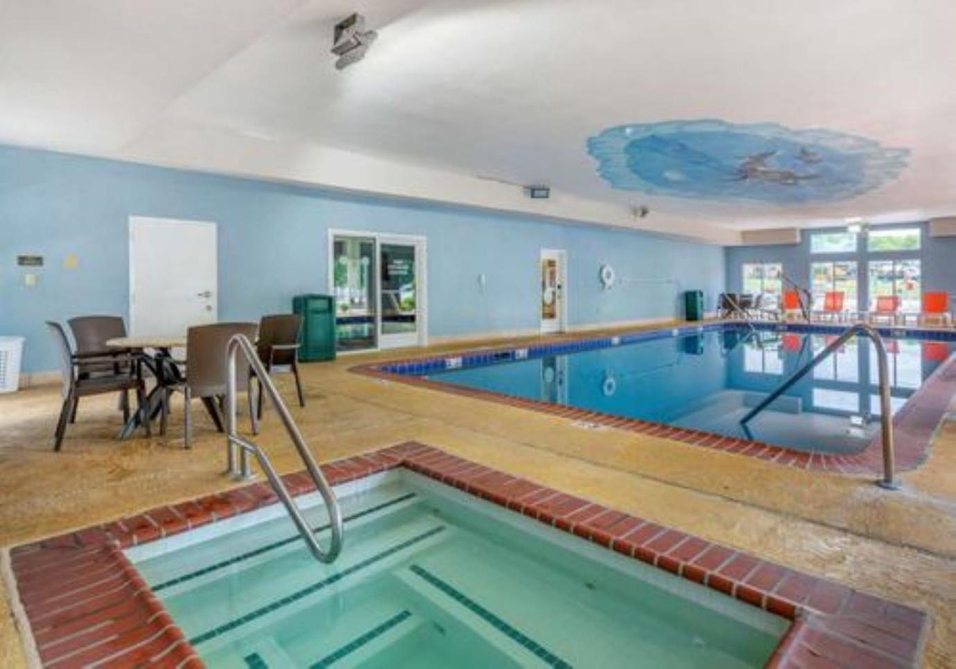 Comfort Suites Goodlettsville Rivergate photo 34