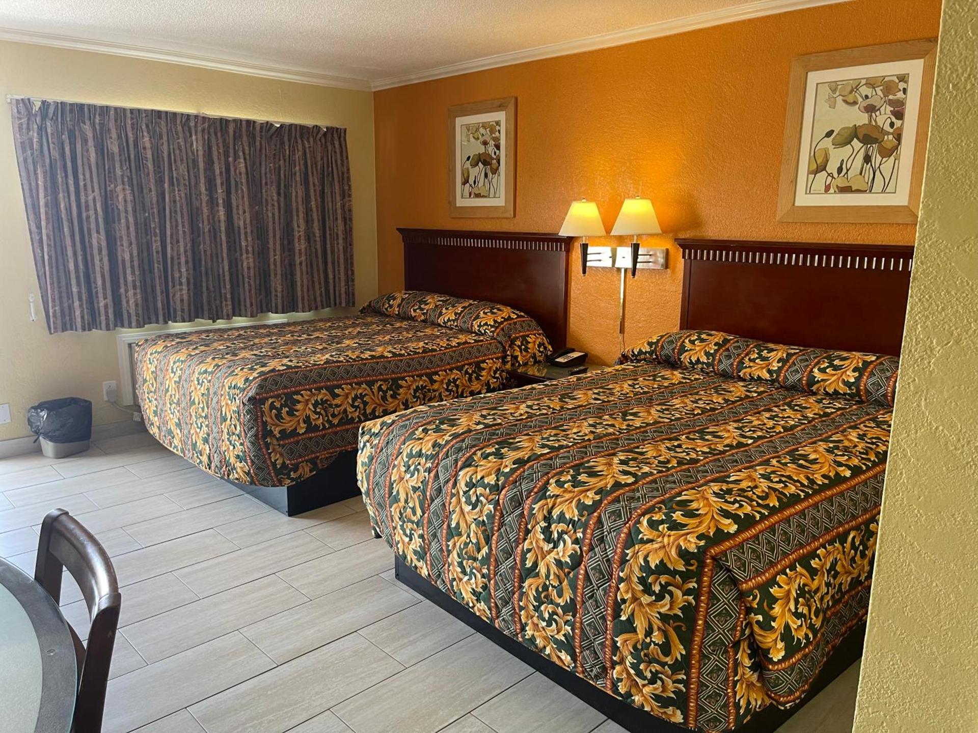 Kings Rest Motel photo 13