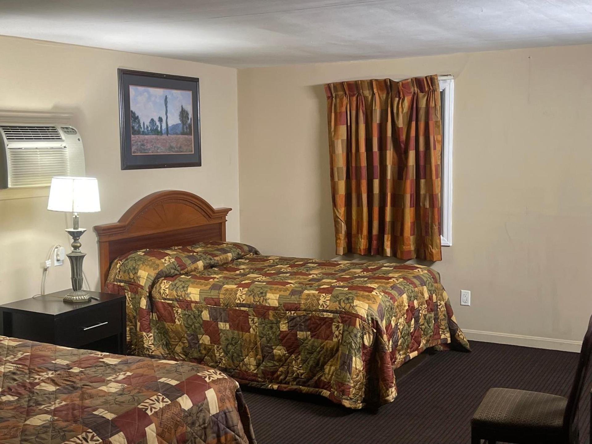 Pennswoods Inn photo 7