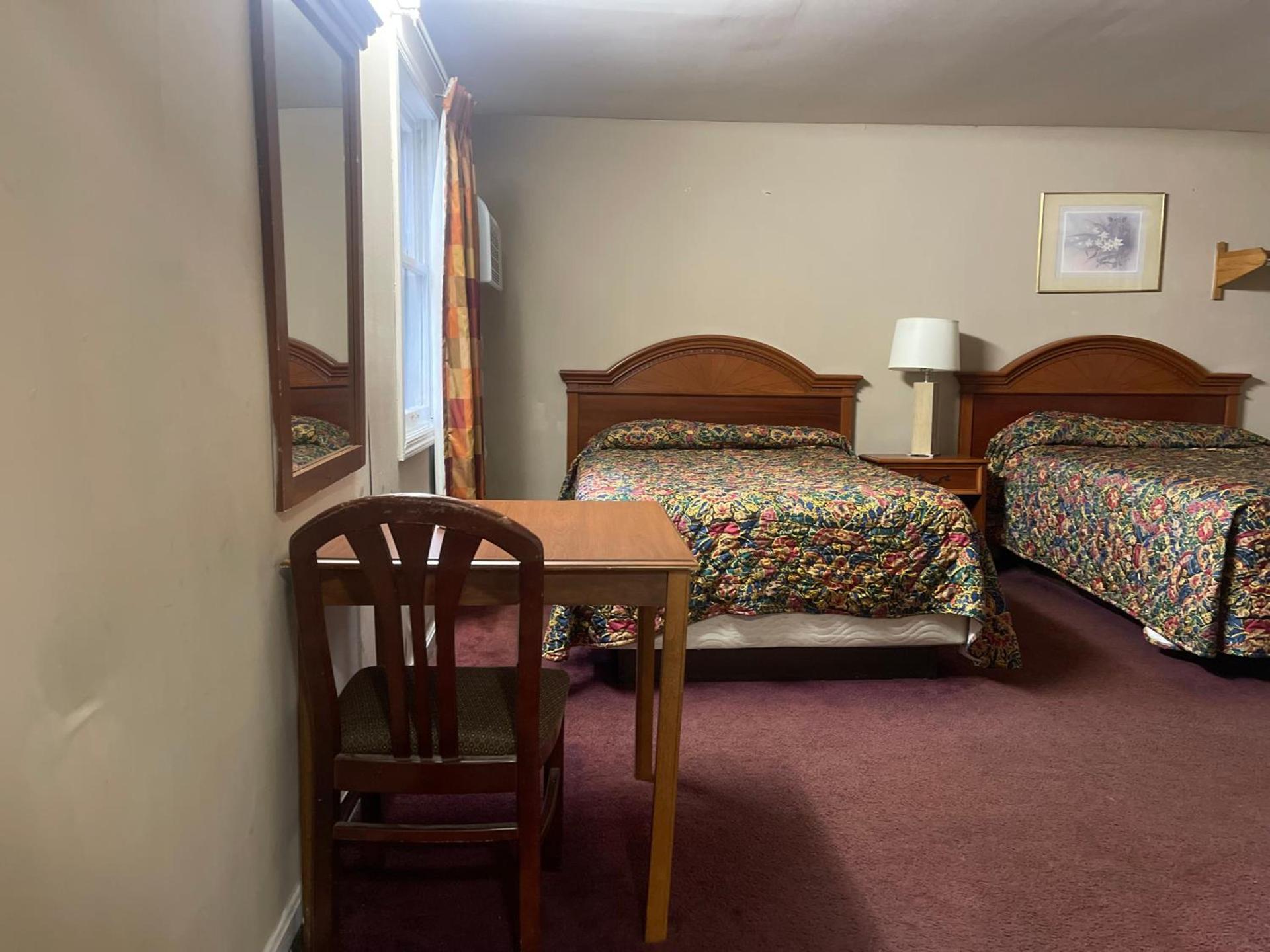 Pennswoods Inn photo 15
