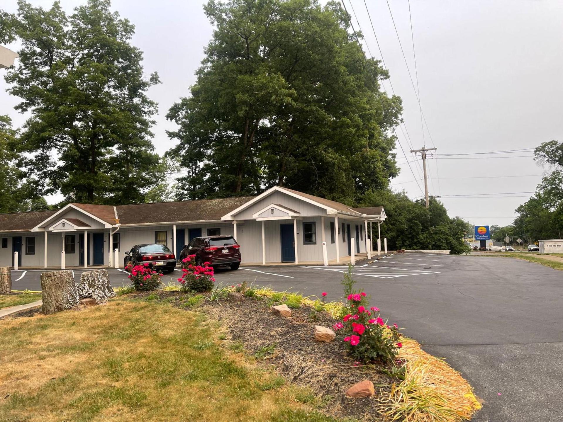 Pennswoods Inn photo 43
