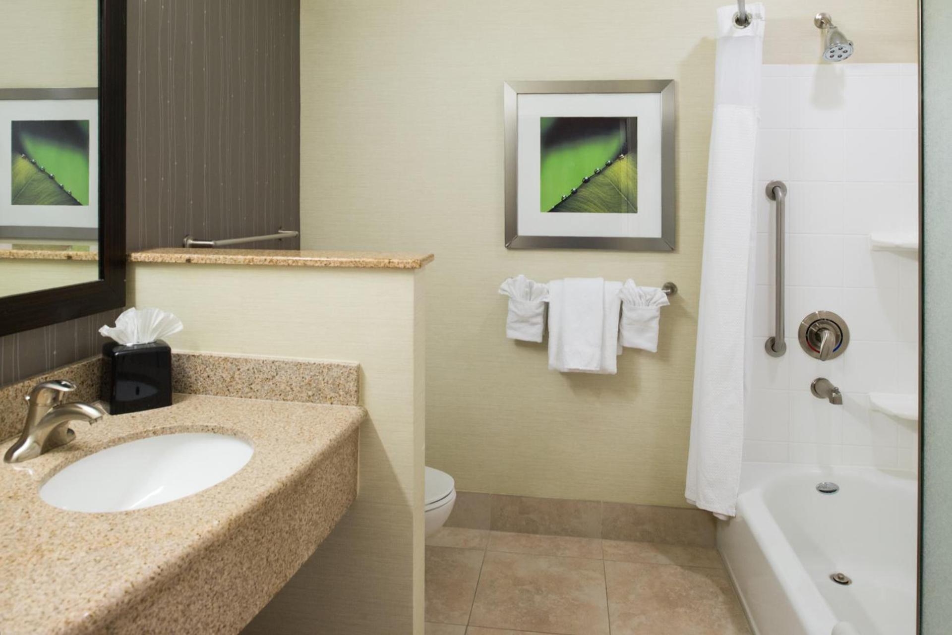 Courtyard by Marriott Victorville Hesperia photo 45