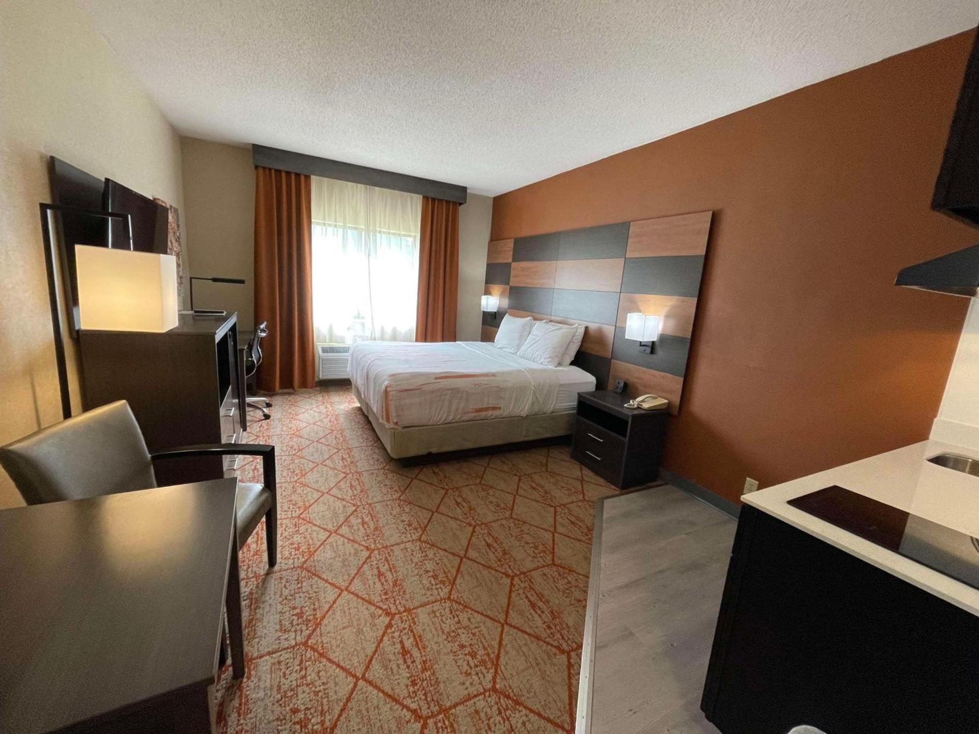 Best Western Plus Warsaw photo 21