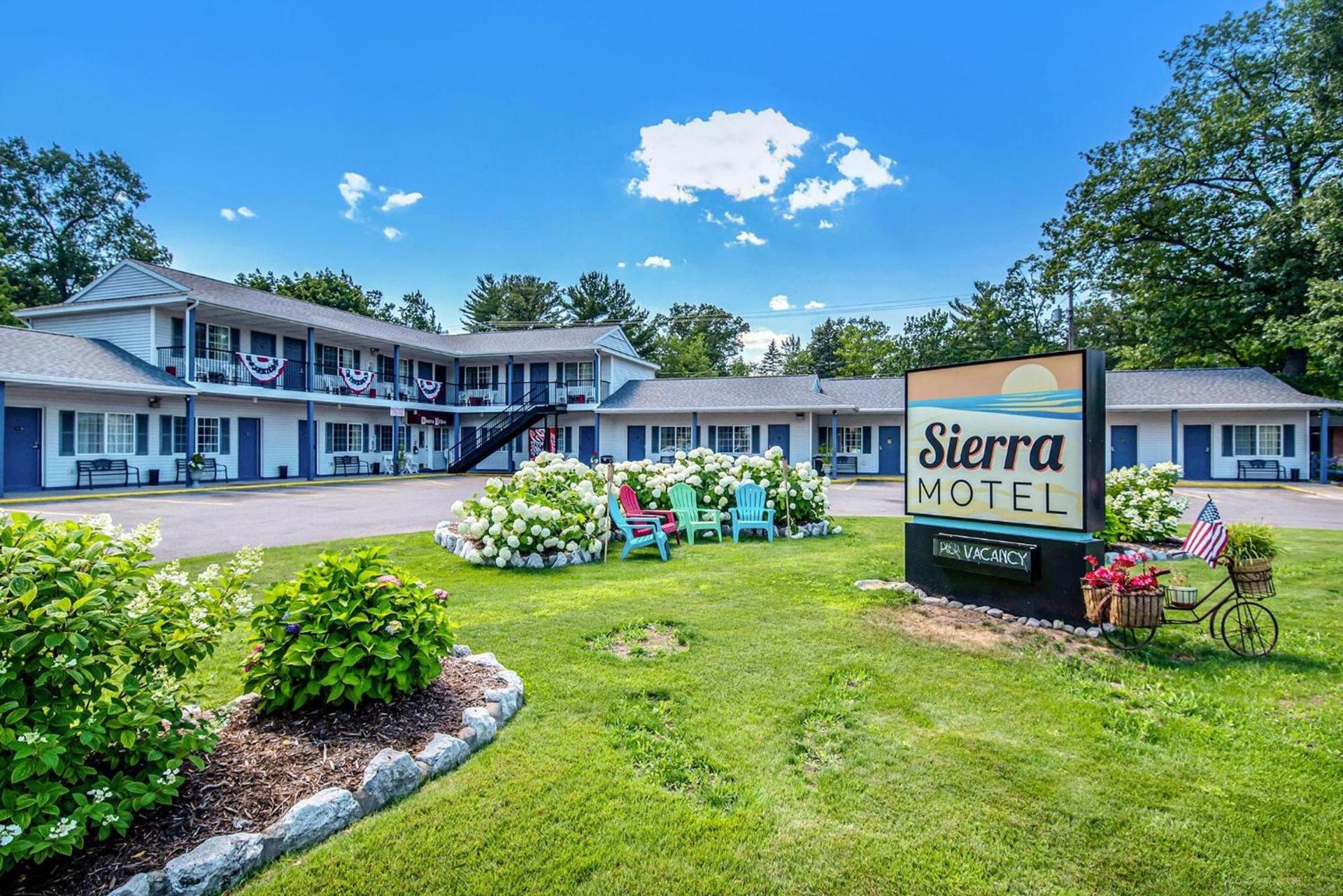 The Sierra Motel photo 2