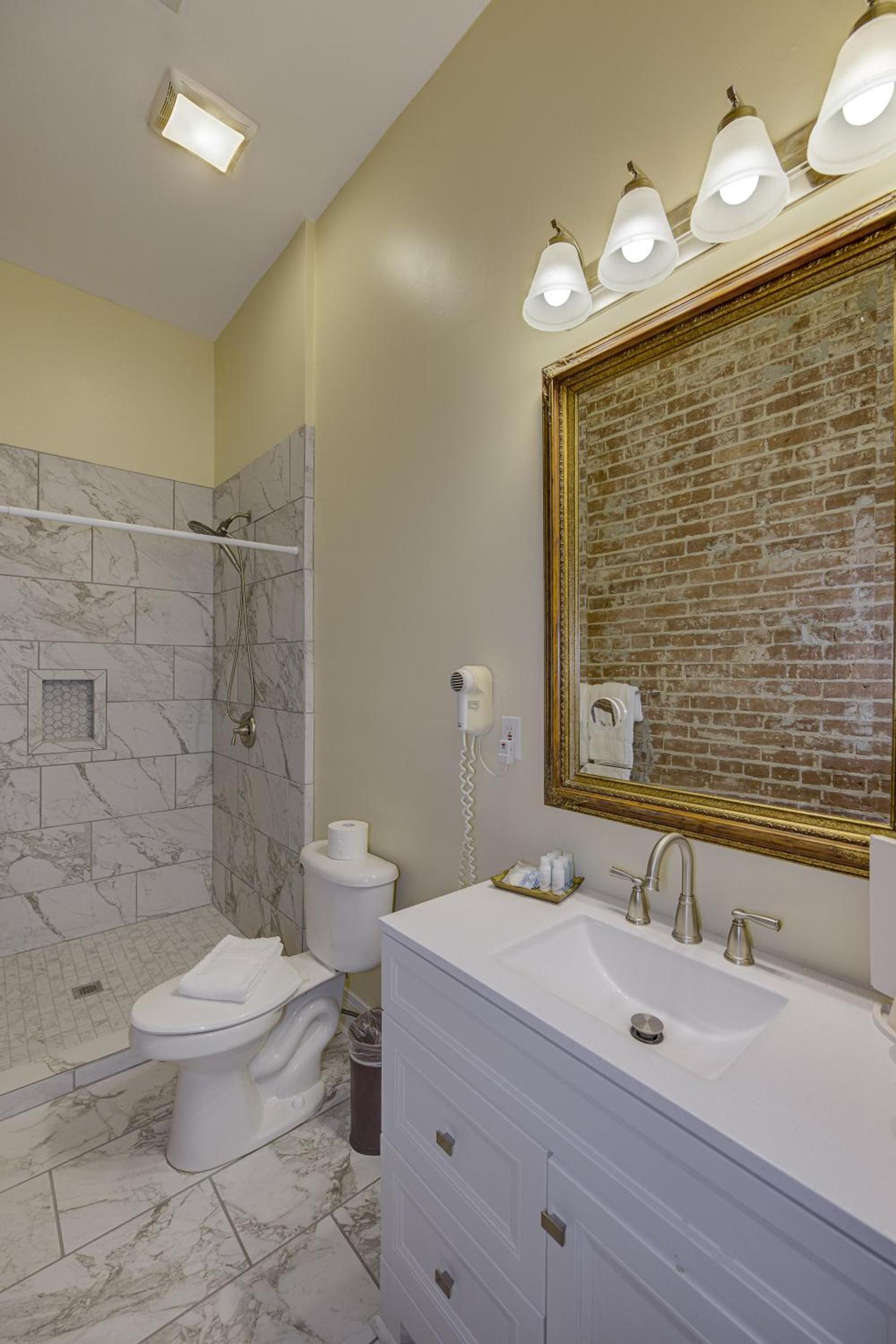 The Inn at Cedar Grove photo 20