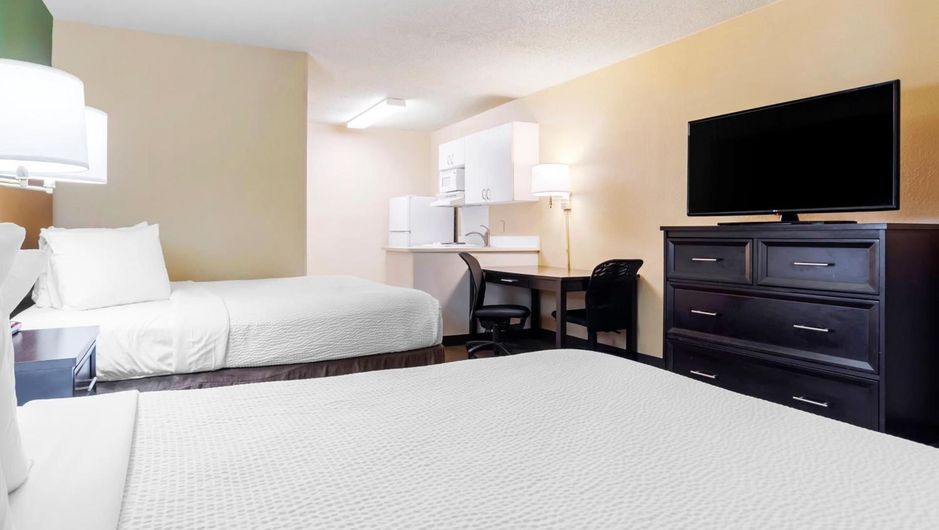 Home 1 Suites Extended Stay photo 7