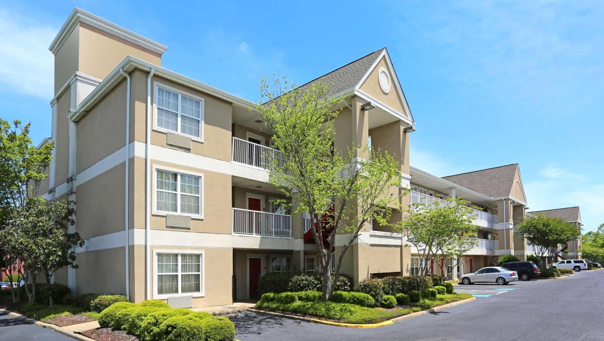Home 1 Suites Extended Stay photo 1