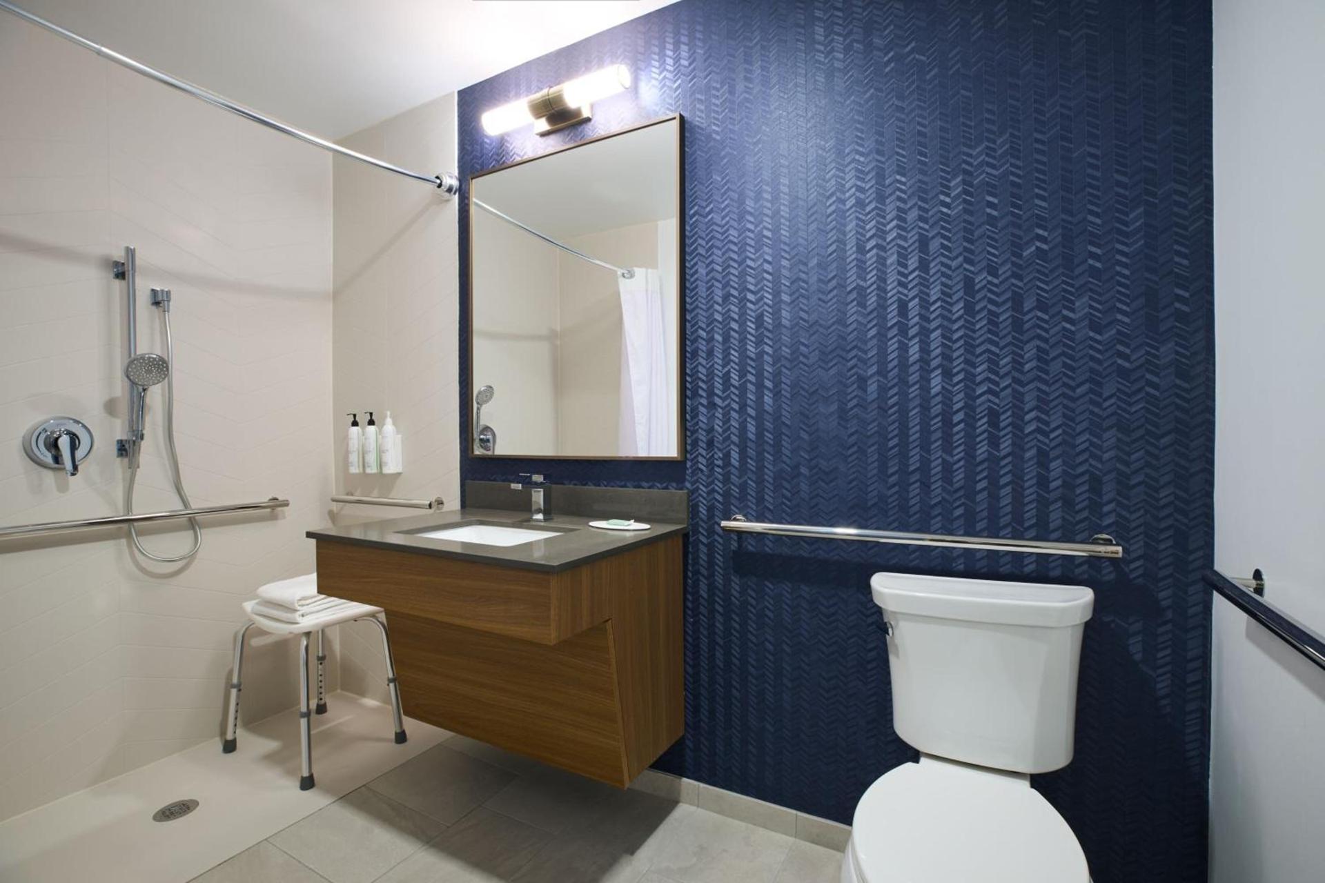Fairfield Inn and Suites by Marriott Winchester photo 20