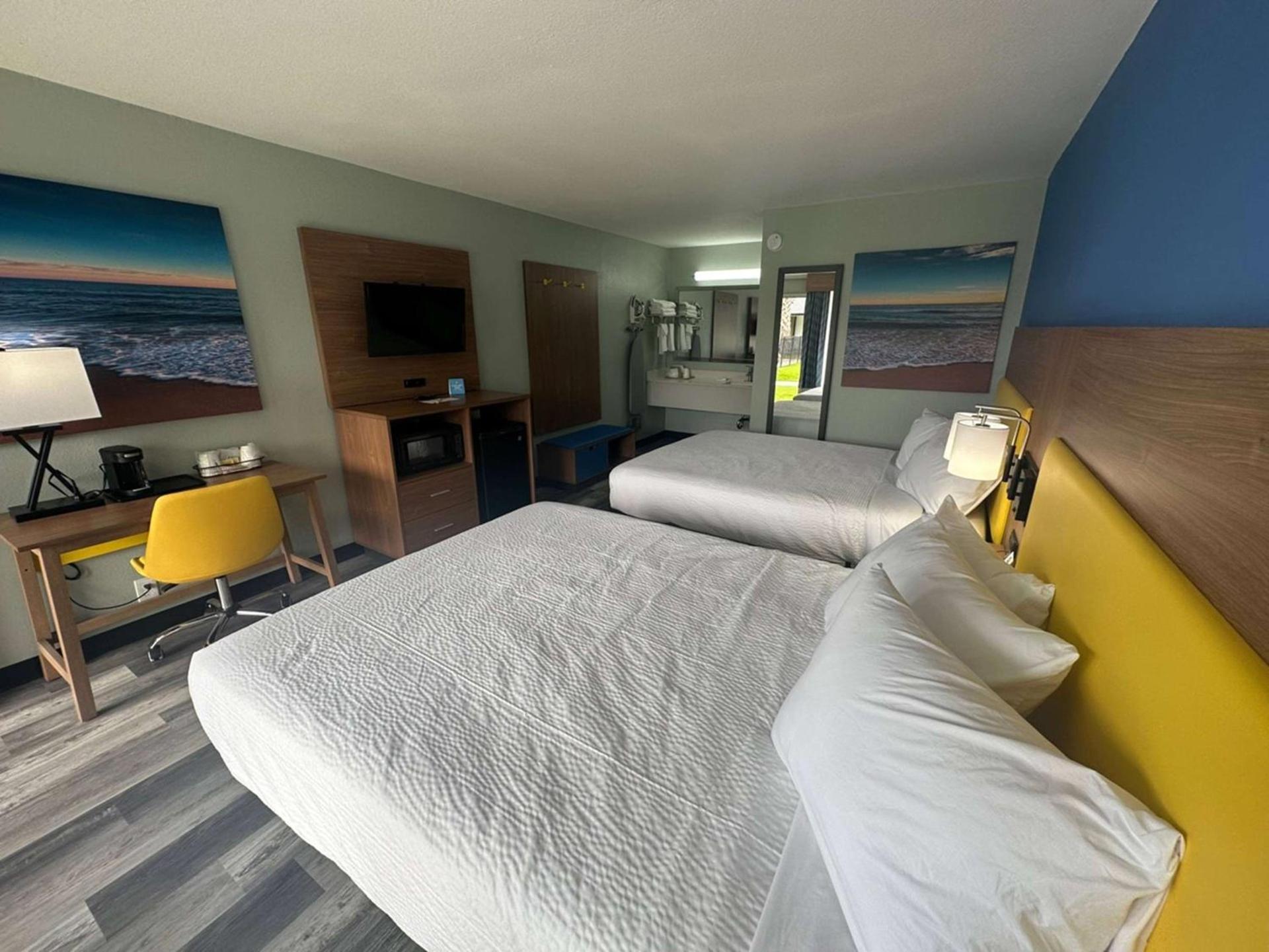 Days Inn & Suites by Wyndham Jennings photo 9