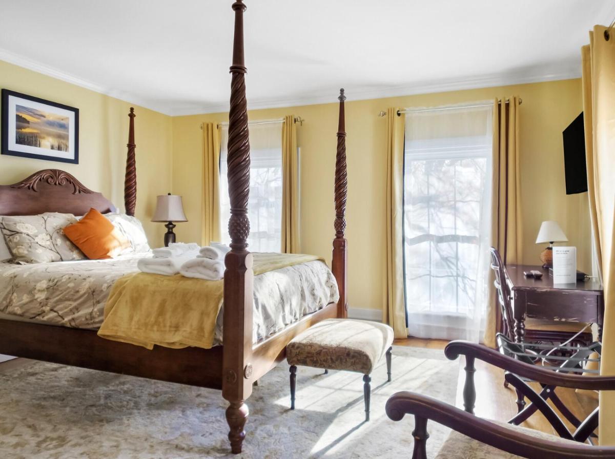 The Thistle Inn — hotel in Boothbay Harbor