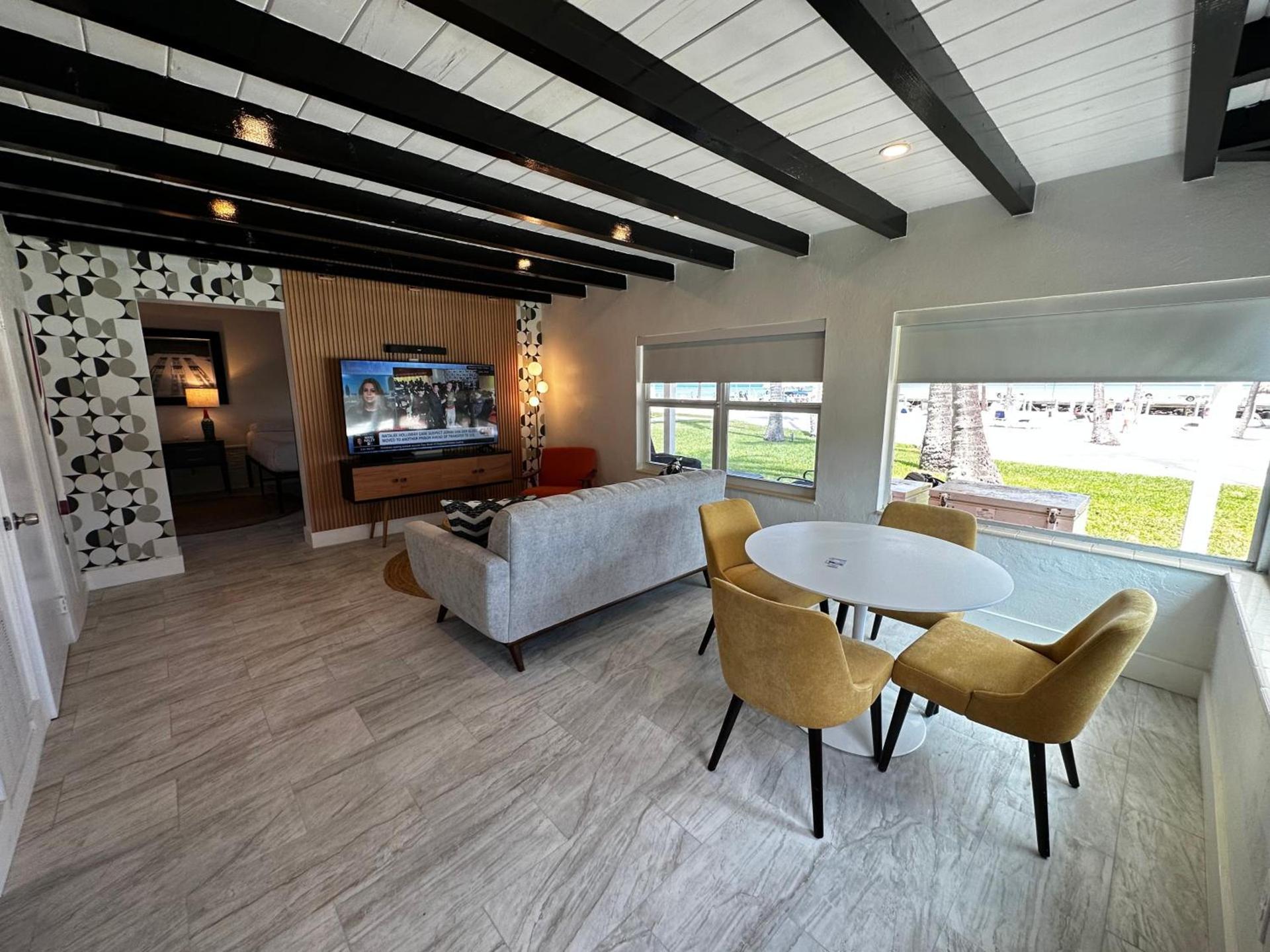 Breezy Palms Resort photo 24