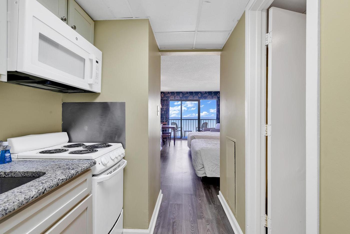 Windsurfer Hotel photo 42