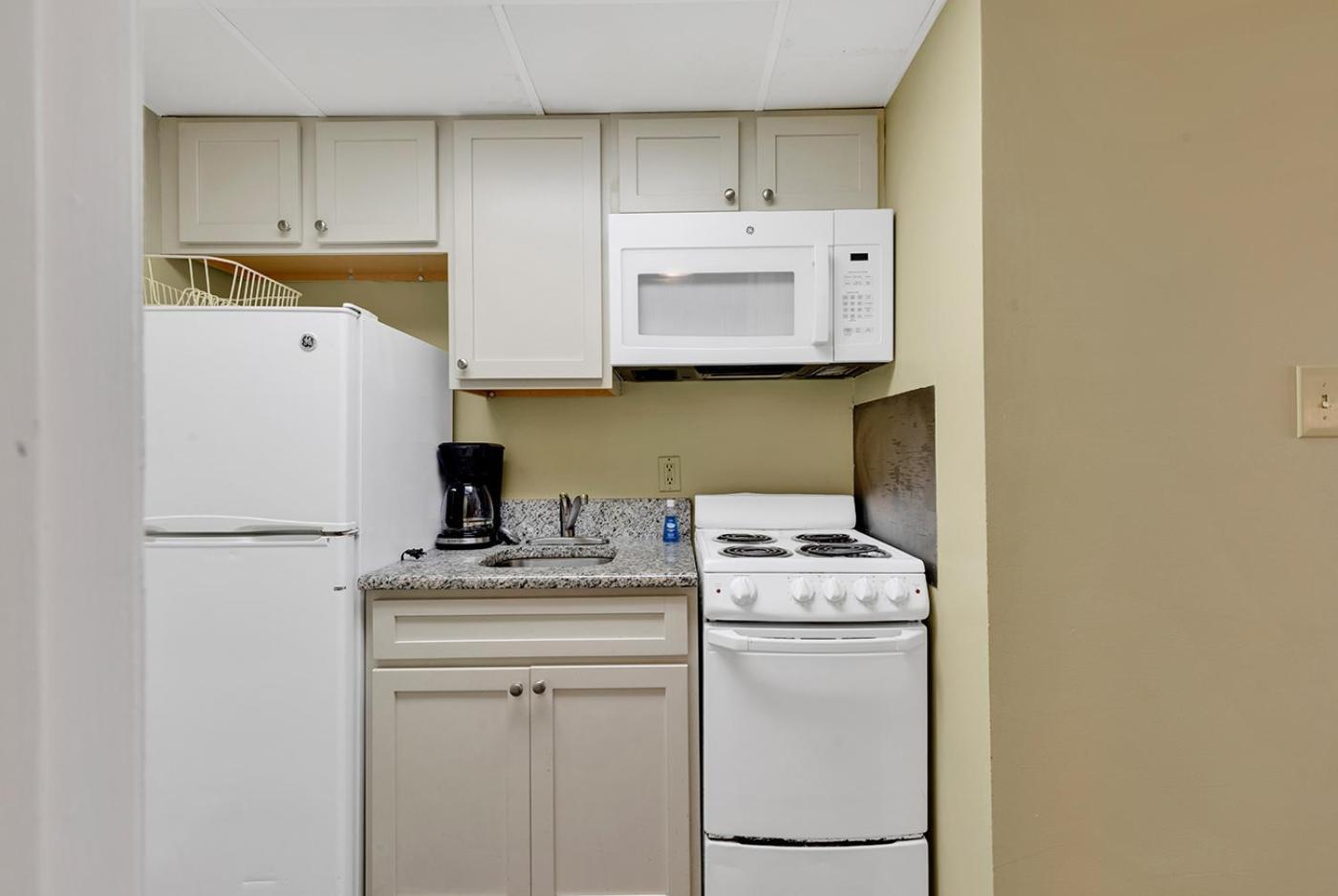 Windsurfer Hotel photo 43