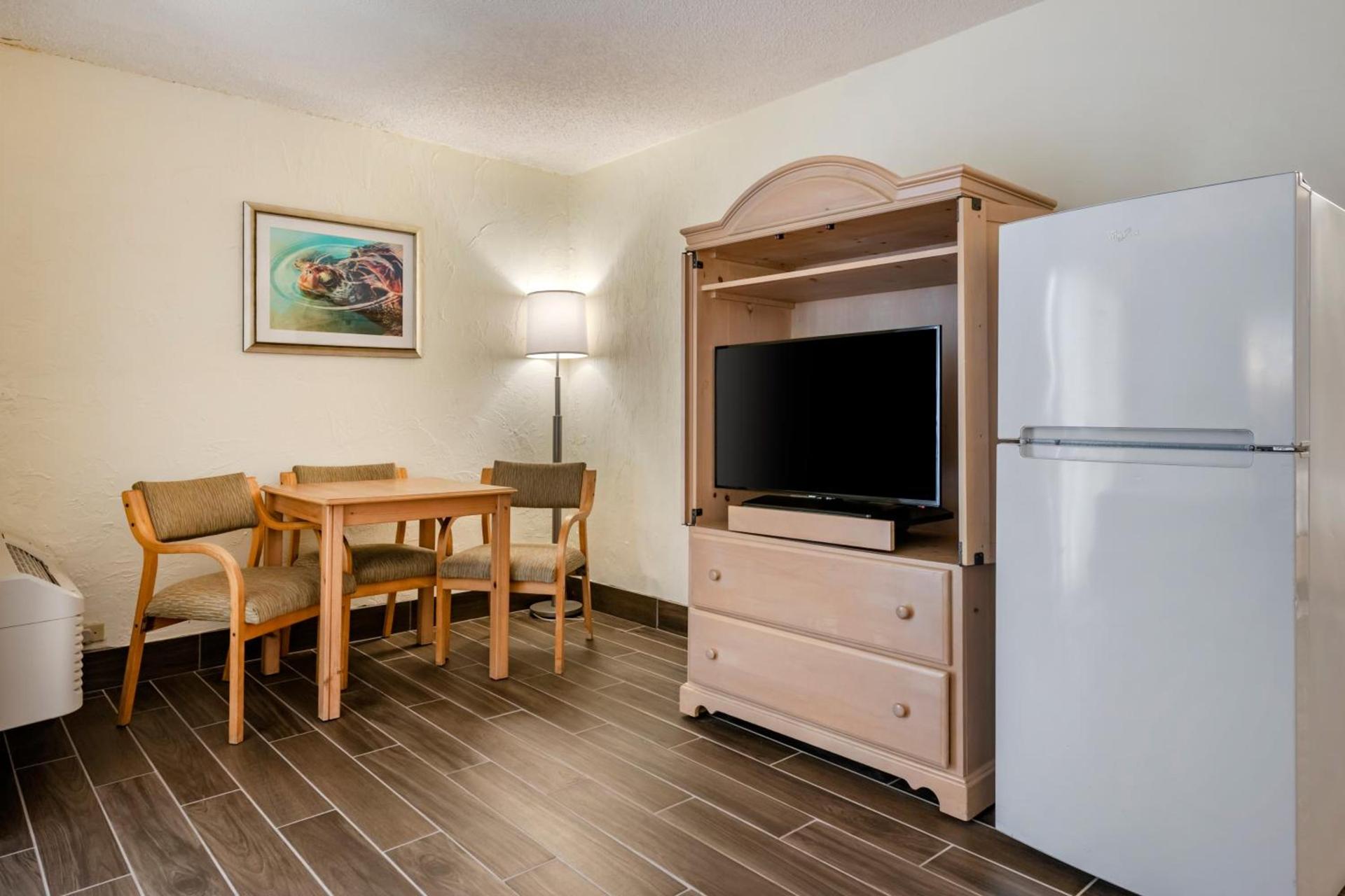 Tropical Winds Resort Hotel photo 23