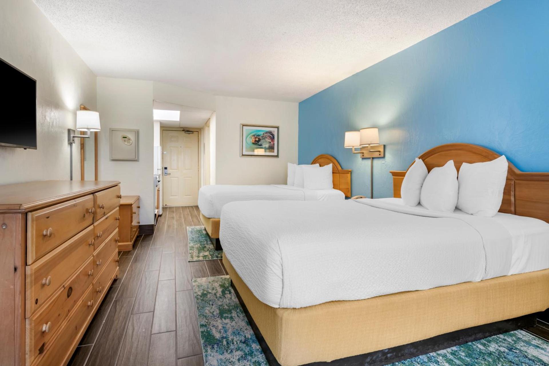 Tropical Winds Resort Hotel photo 25