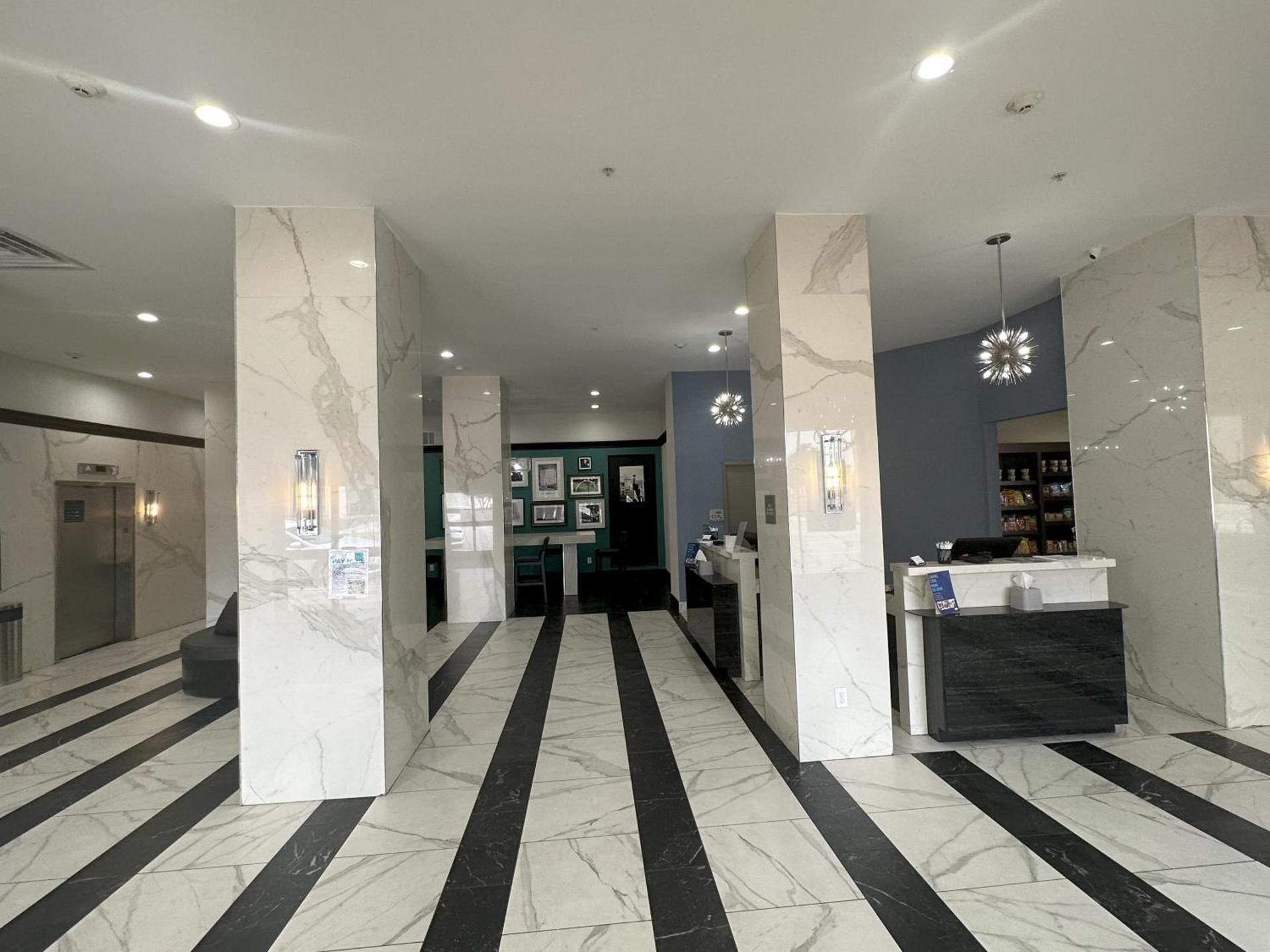 Holiday Inn Express - Dallas Downtown by IHG photo 85