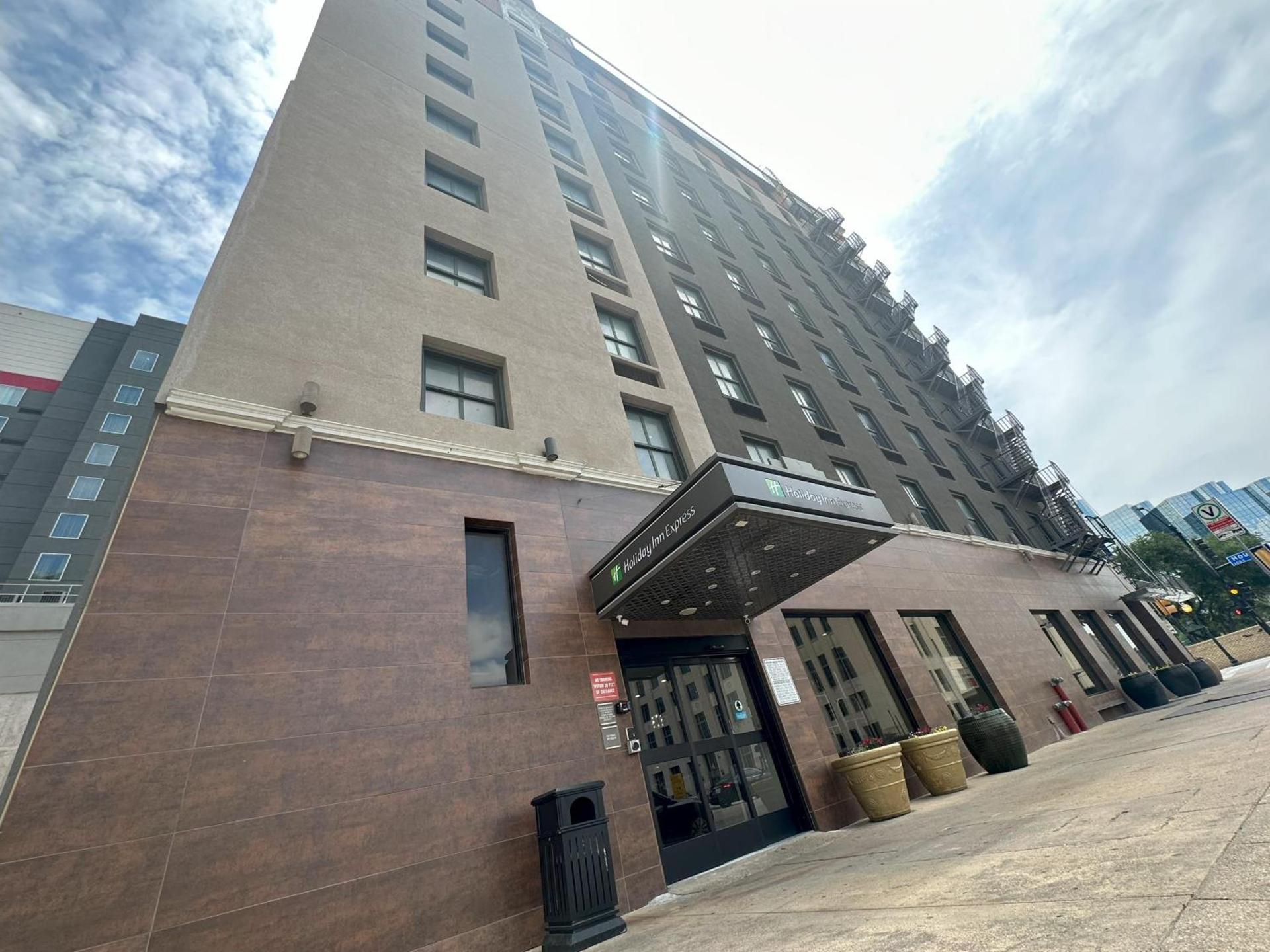 Holiday Inn Express - Dallas Downtown by IHG photo 84