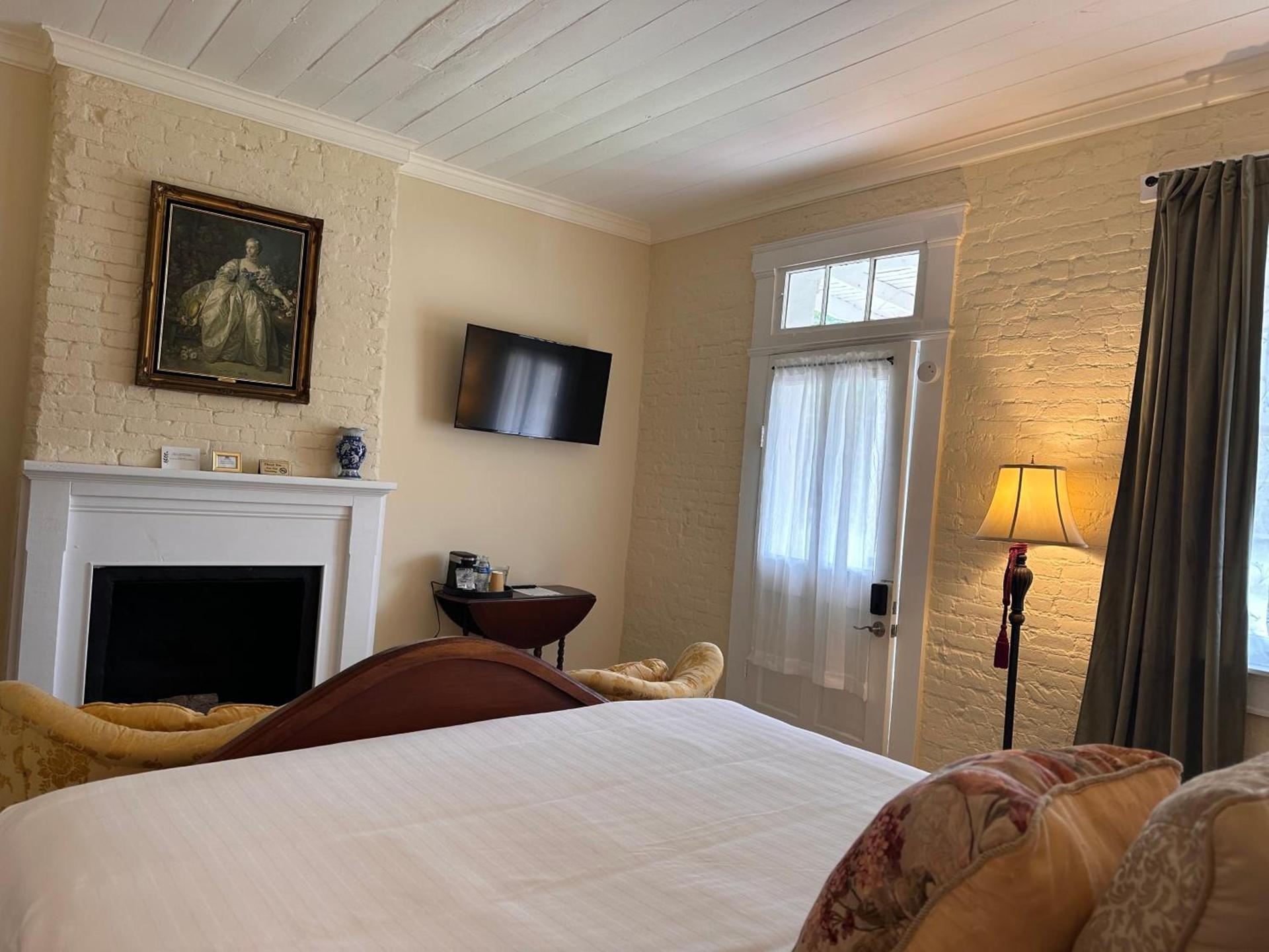 The Inn at Cedar Grove photo 11