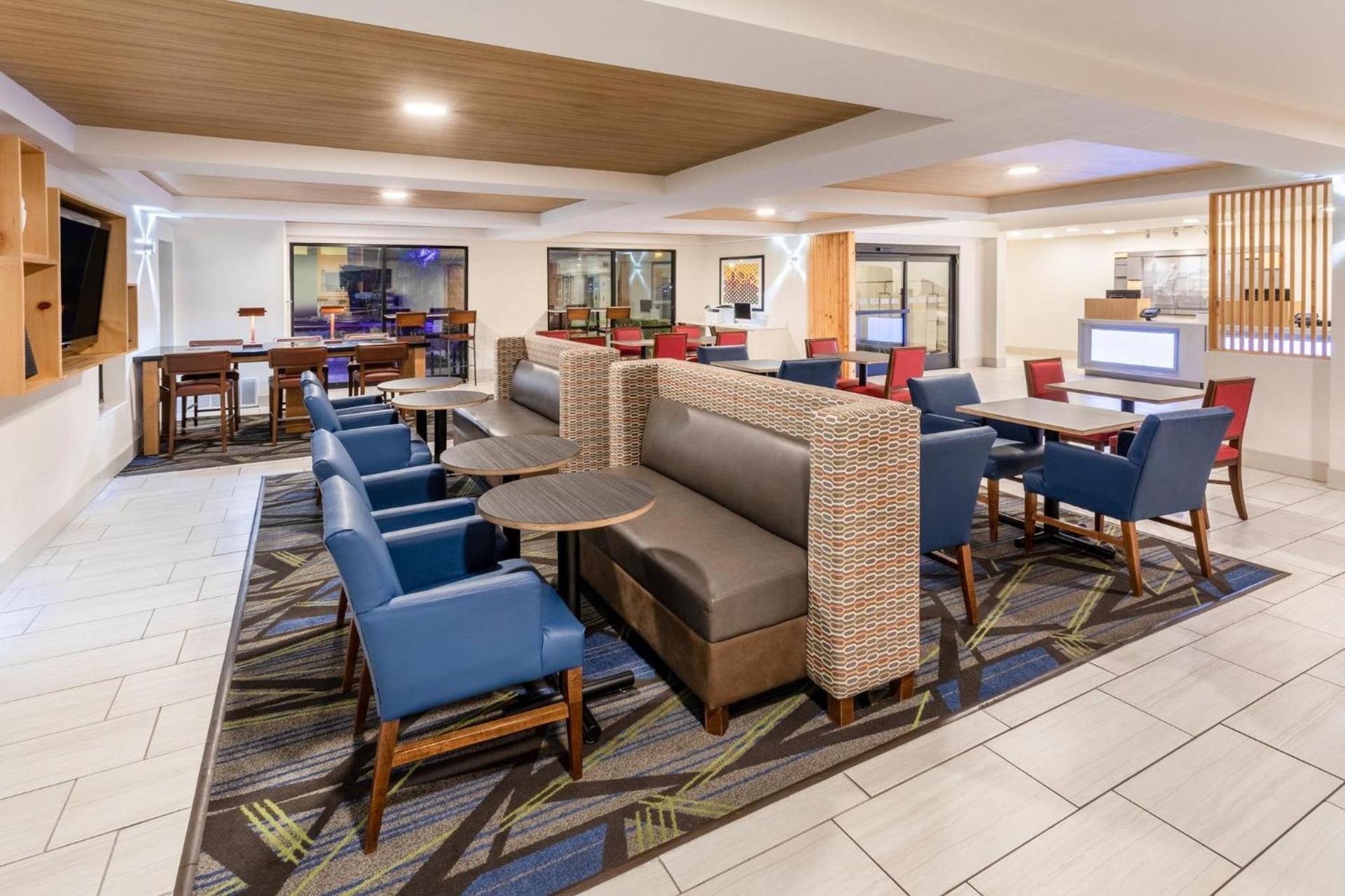 Holiday Inn Express & Suites Tucson North - Marana, by IHG photo 16