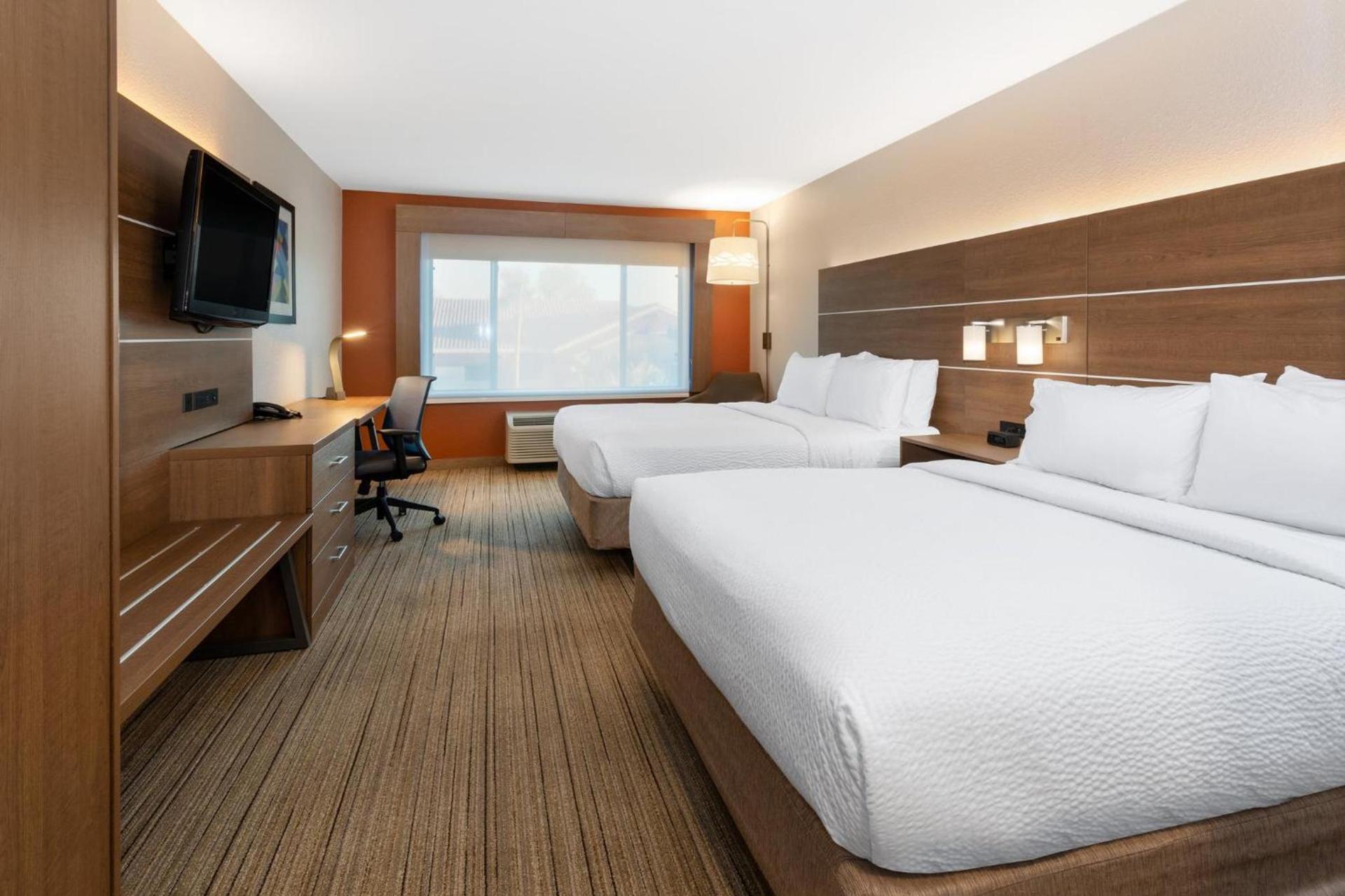 Holiday Inn Express & Suites Tucson North - Marana, by IHG photo 27