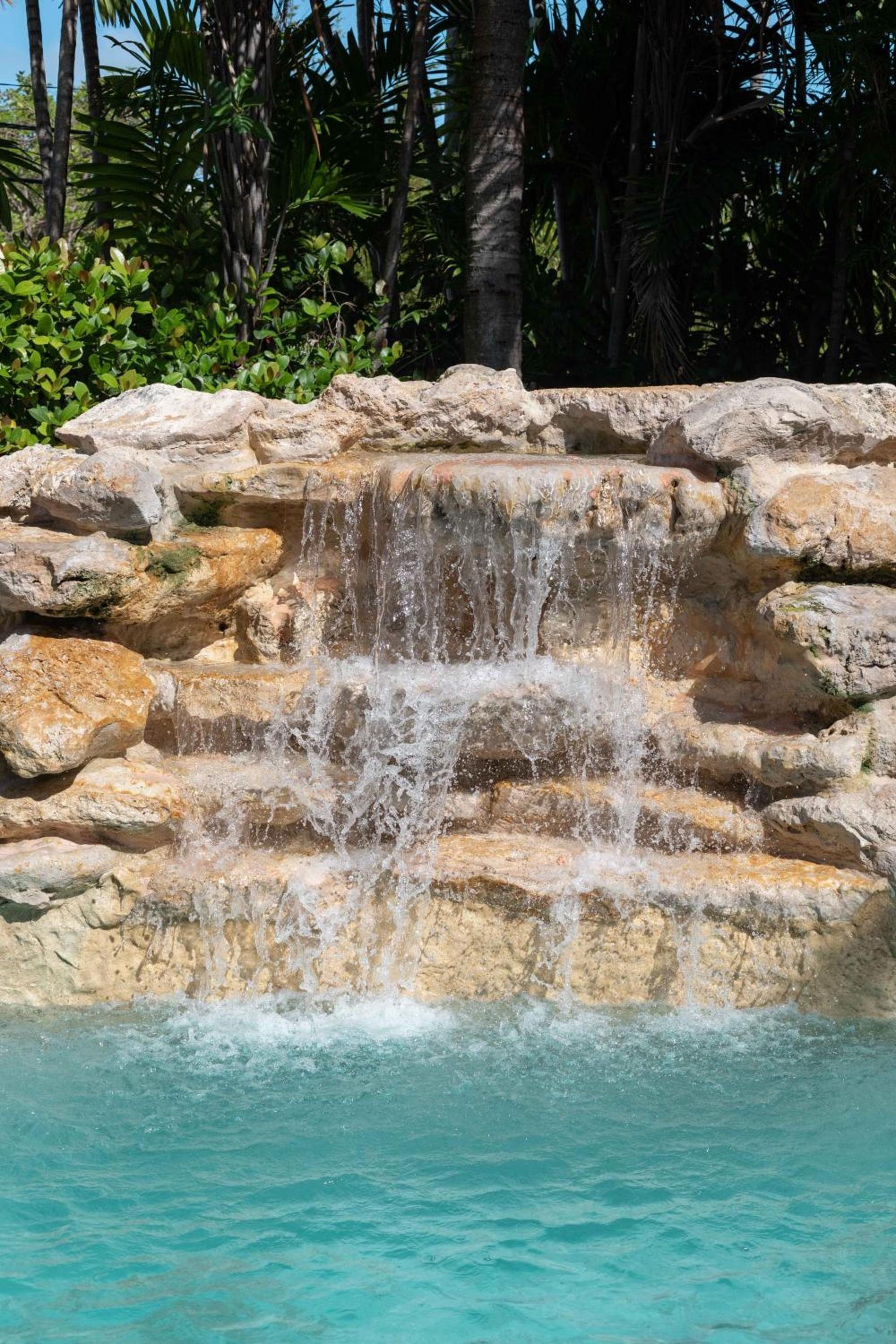 Crane's Beach House Boutique Hotel & Luxury Villas photo 22