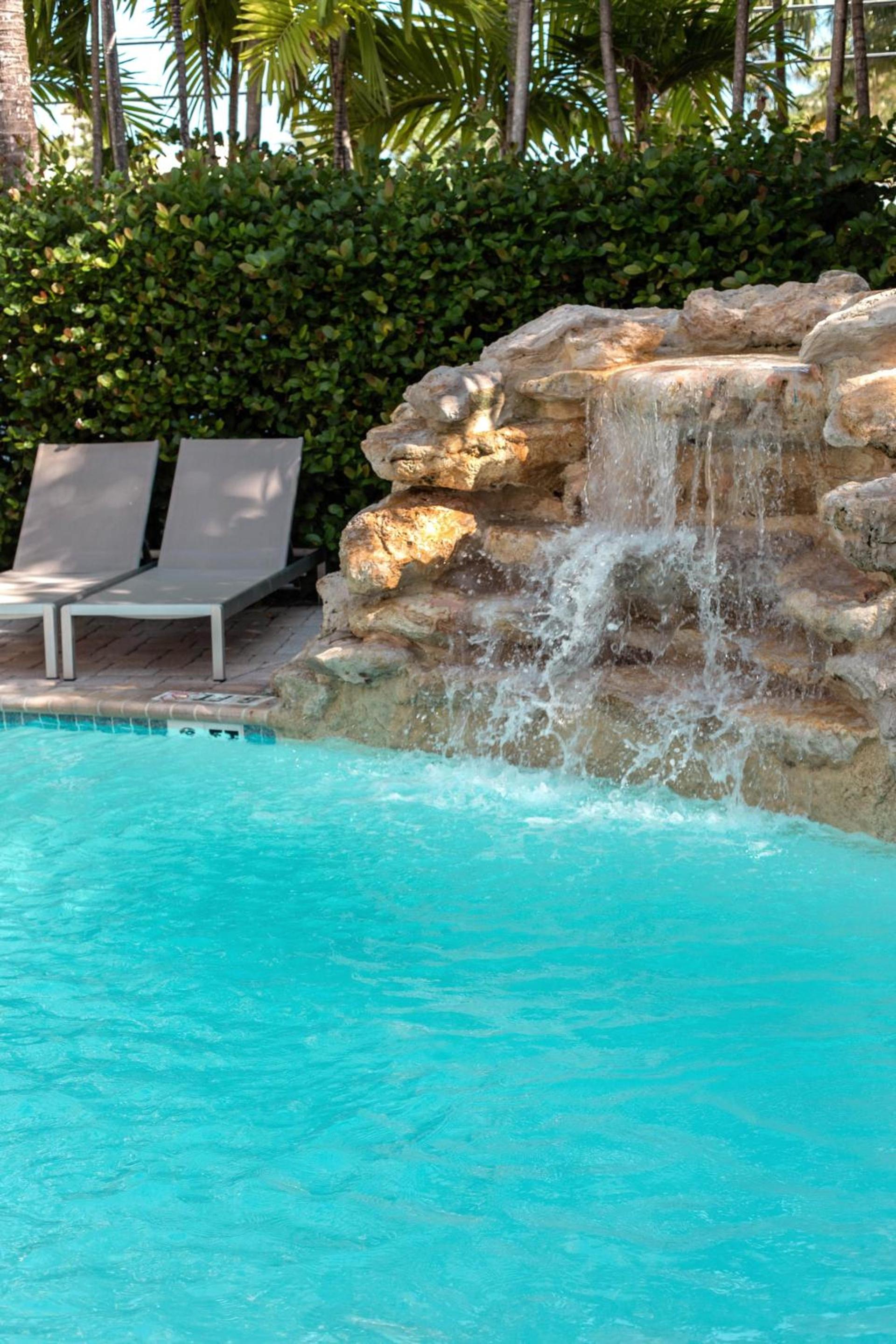 Crane's Beach House Boutique Hotel & Luxury Villas photo 34