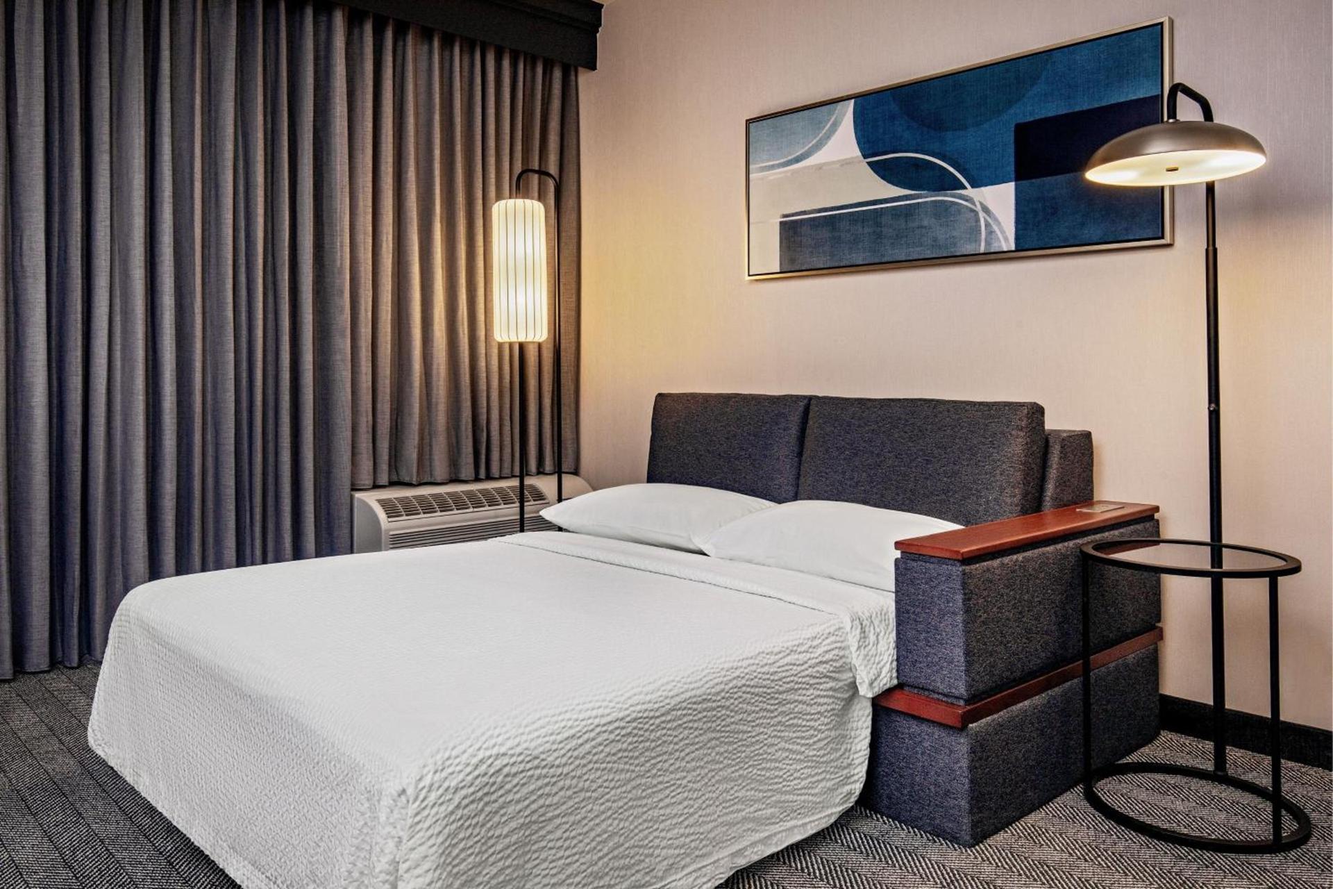Courtyard by Marriott Boston Andover photo 8