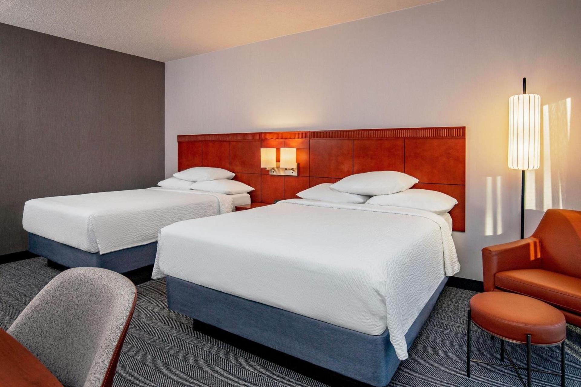 Courtyard by Marriott Boston Andover photo 9
