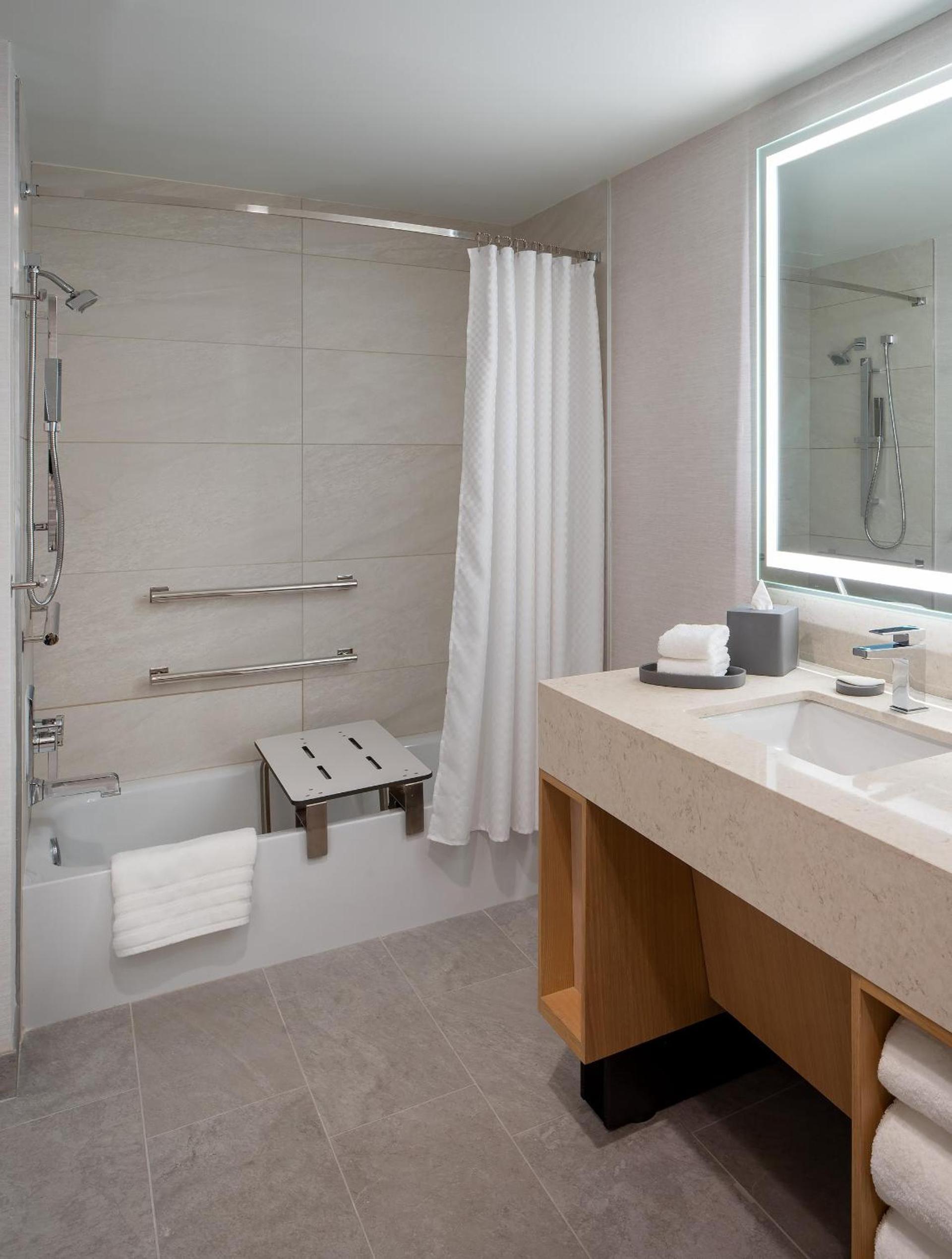 The Westin Houston Medical Center - Museum District photo 2