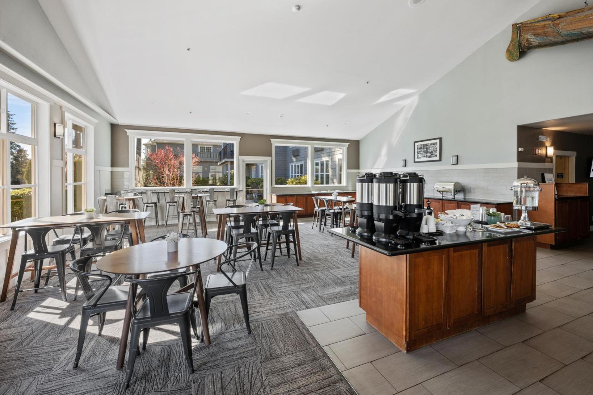 Best Western Wesley Inn & Suites photo 36