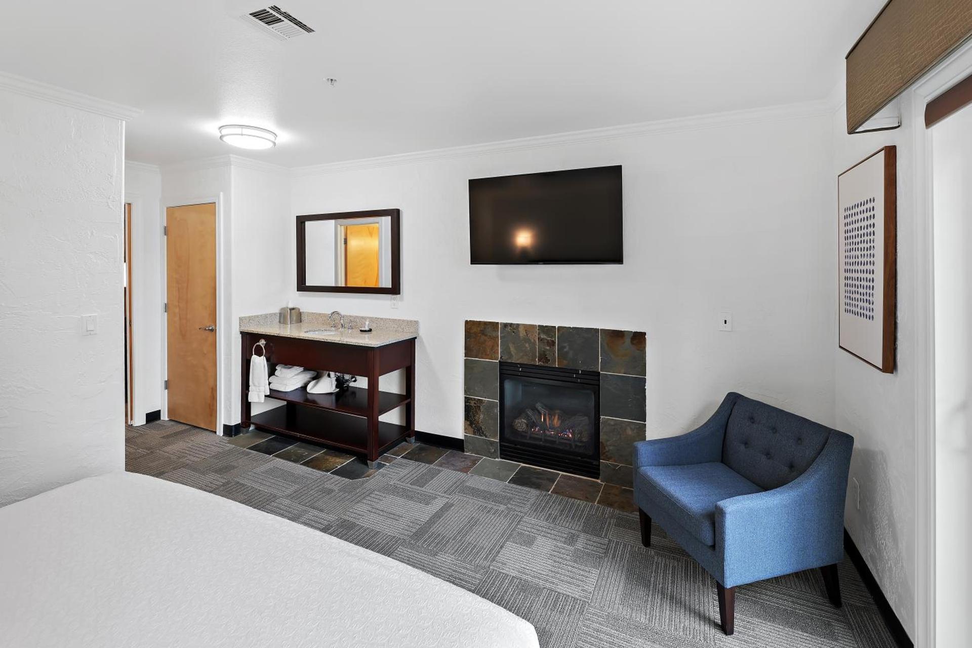 Best Western Wesley Inn & Suites photo 42