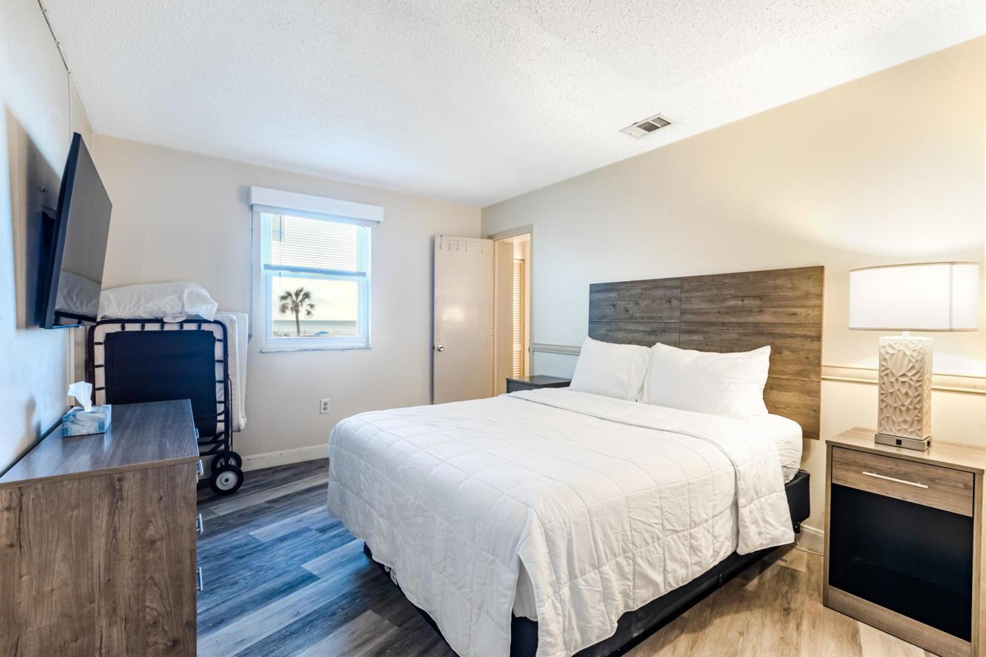 Grand Shores West photo 67