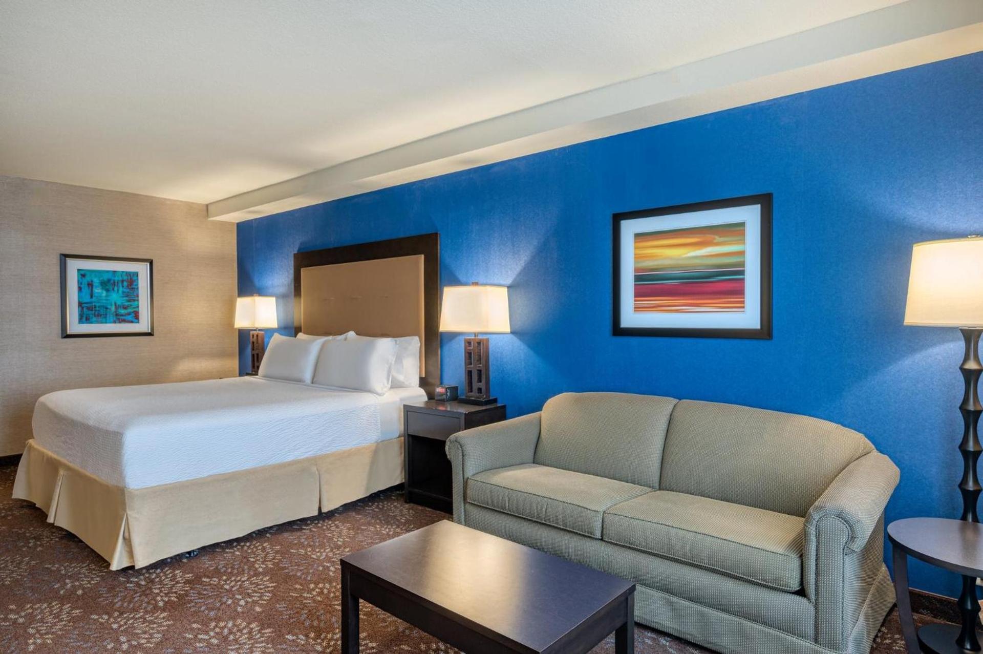 Holiday Inn - Terre Haute by IHG photo 24