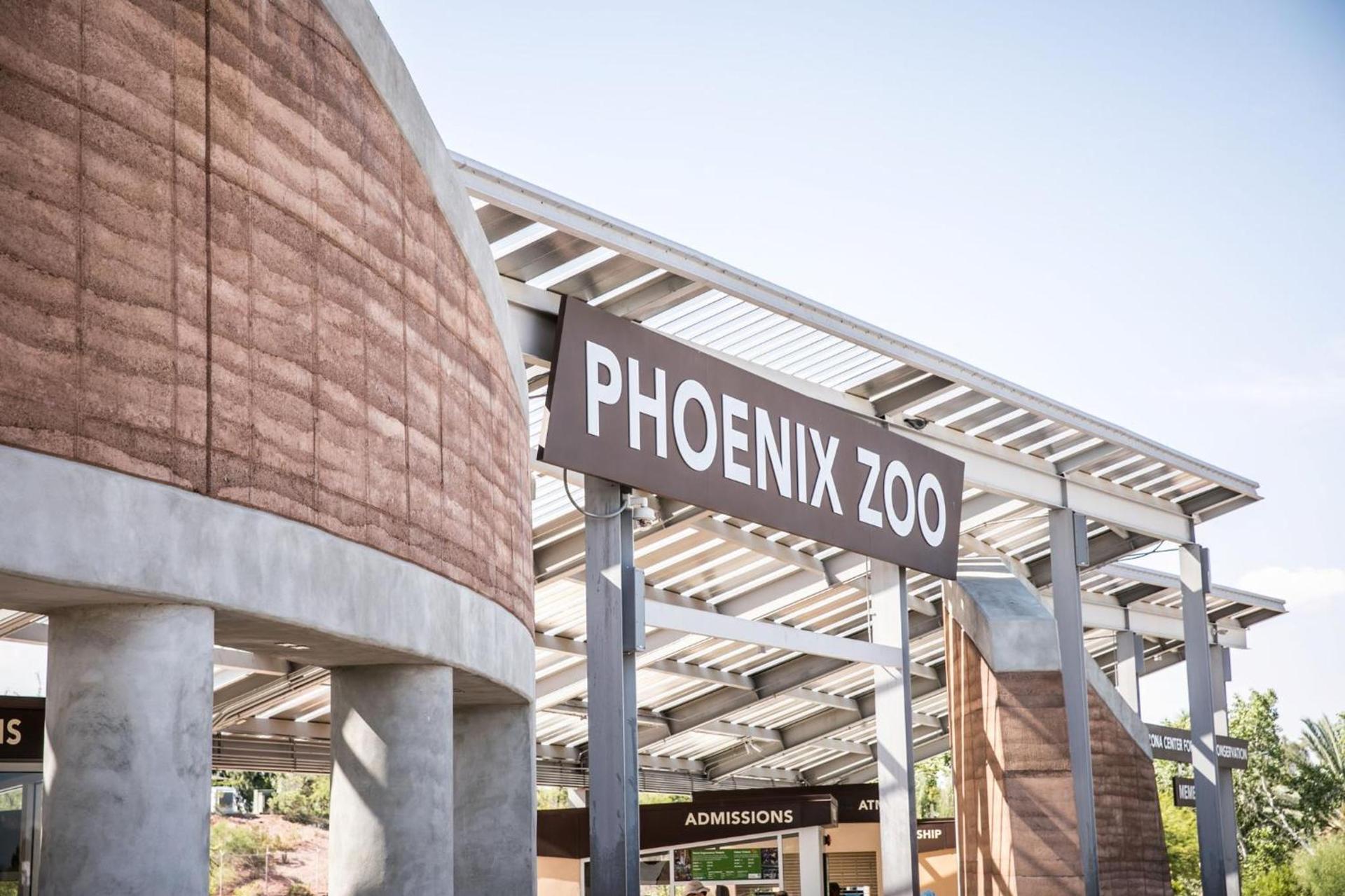 Holiday Inn & Suites Phoenix Airport by IHG photo 79