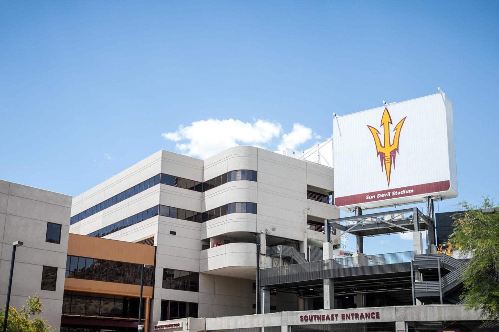 Holiday Inn & Suites Phoenix Airport by IHG photo 66