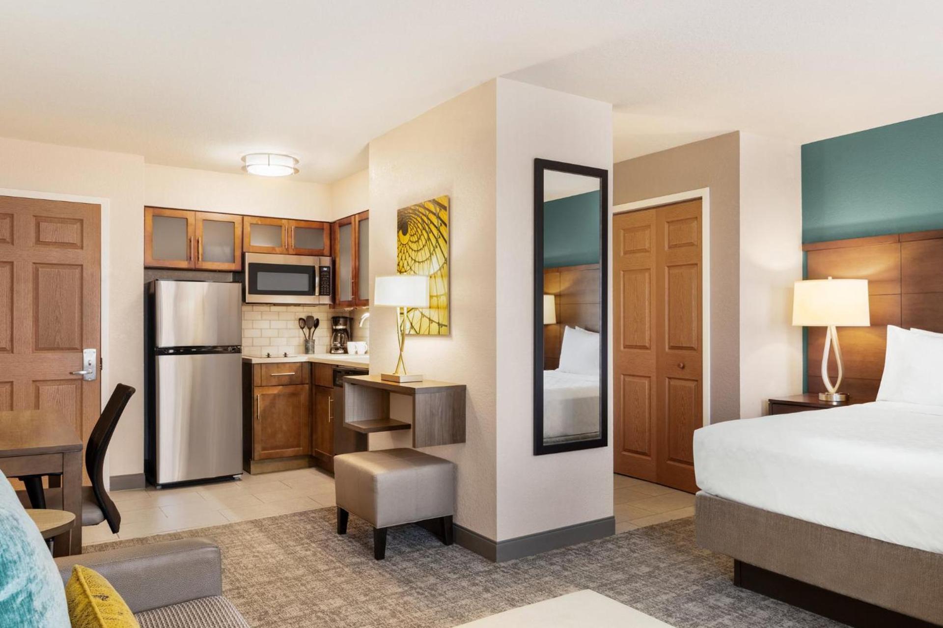 Staybridge Suites Fort Wayne by IHG photo 53
