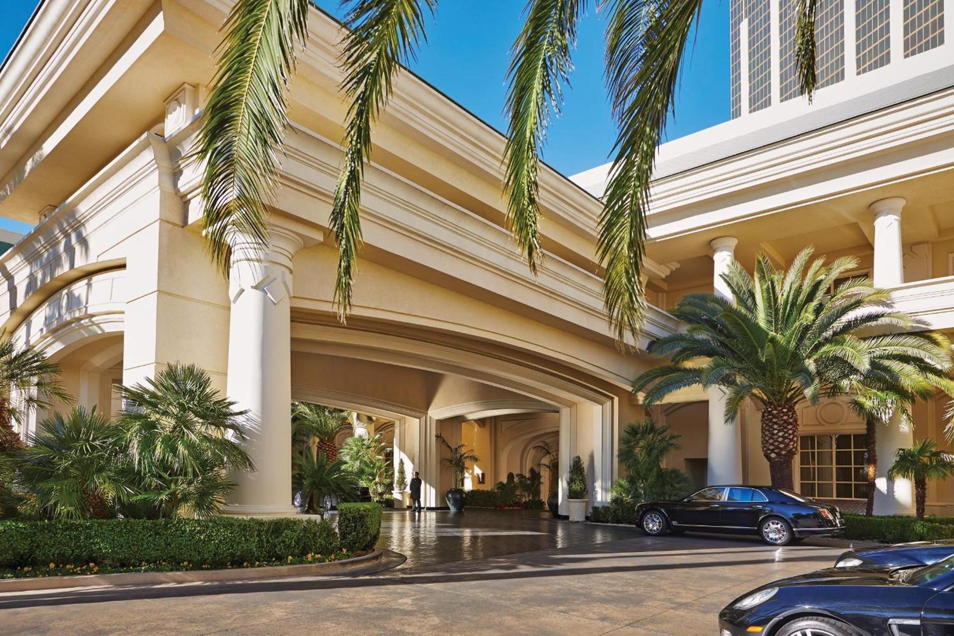 Four Seasons Hotel Las Vegas photo 2