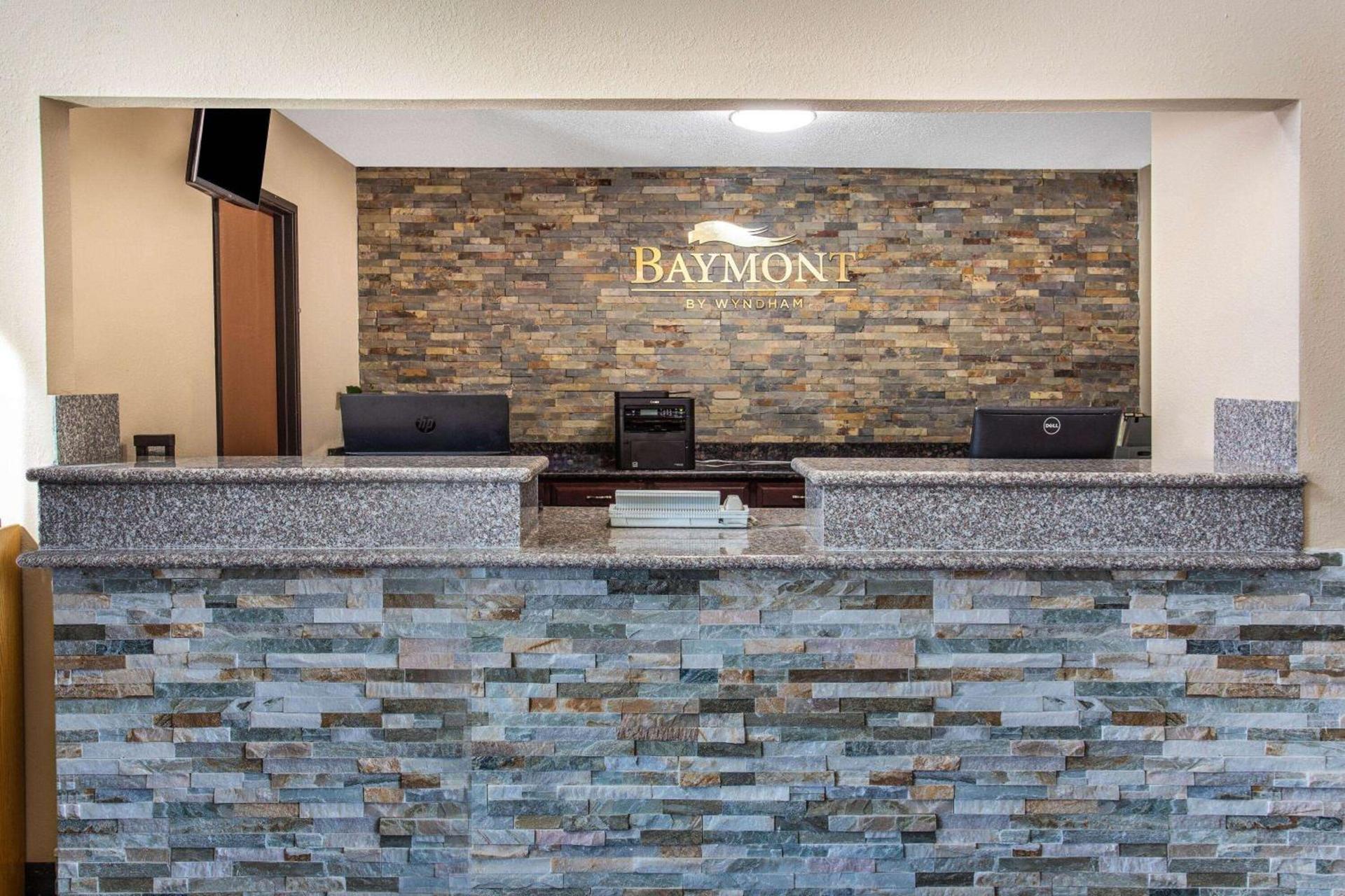 Baymont by Wyndham Joliet photo 4