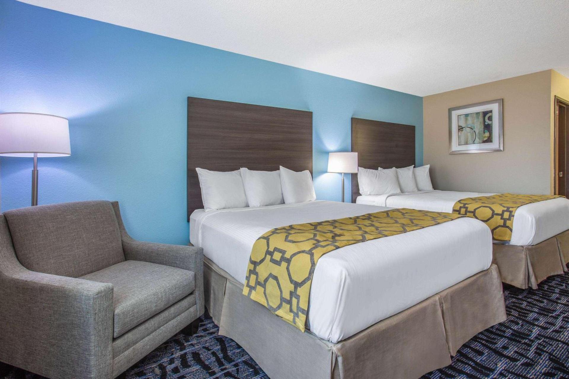 Baymont by Wyndham Joliet photo 15