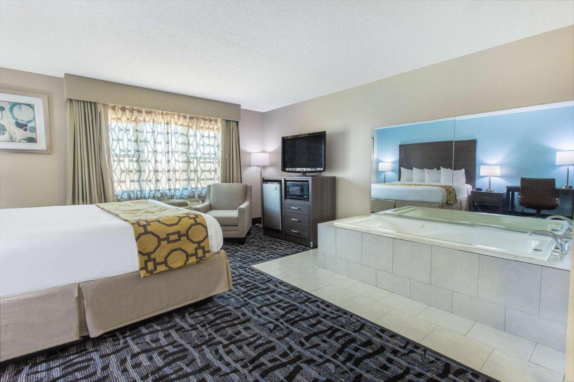 Baymont by Wyndham Joliet photo 21