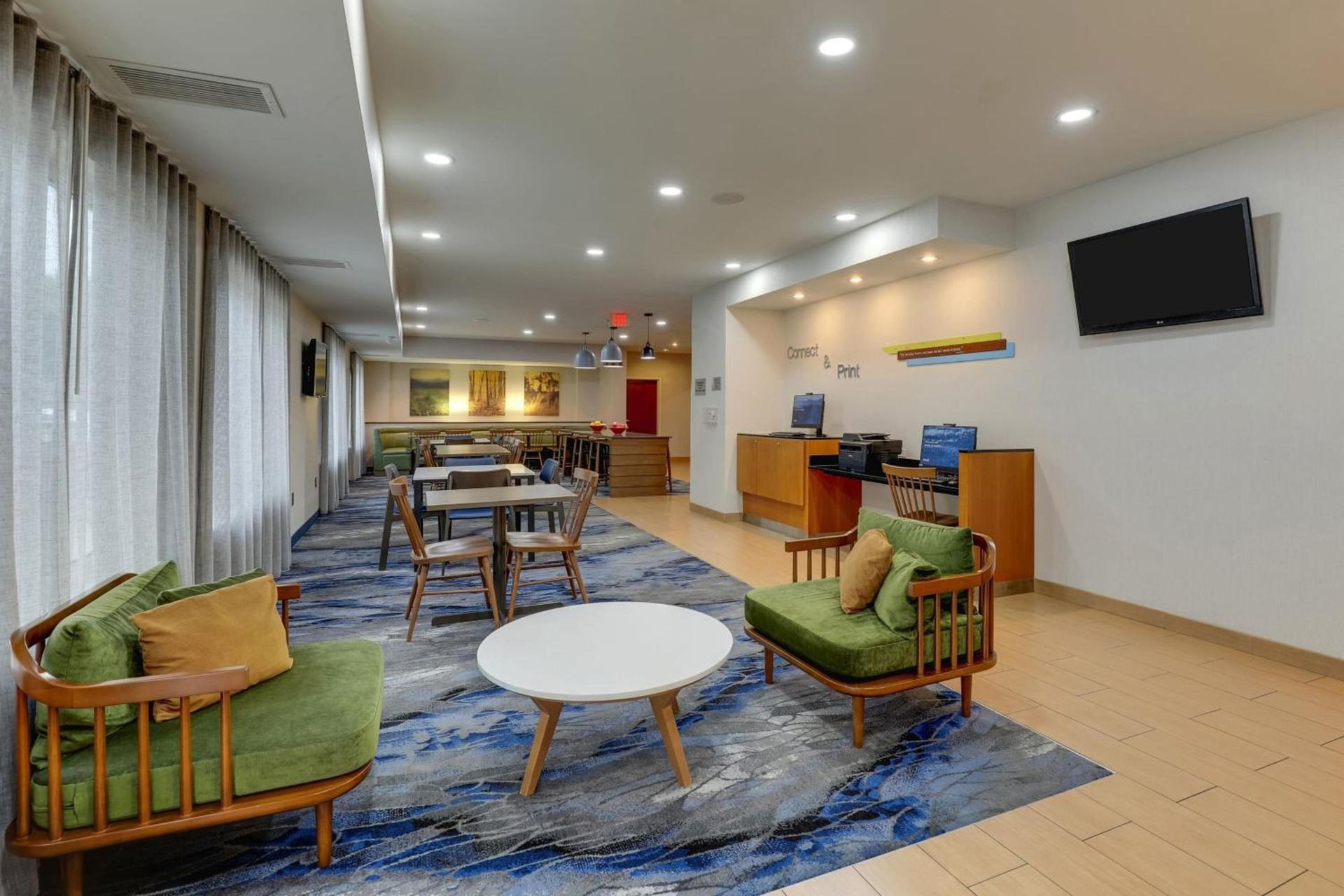 Fairfield Inn & Suites by Marriott Fort Worth I-30 West Near NAS JRB photo 16
