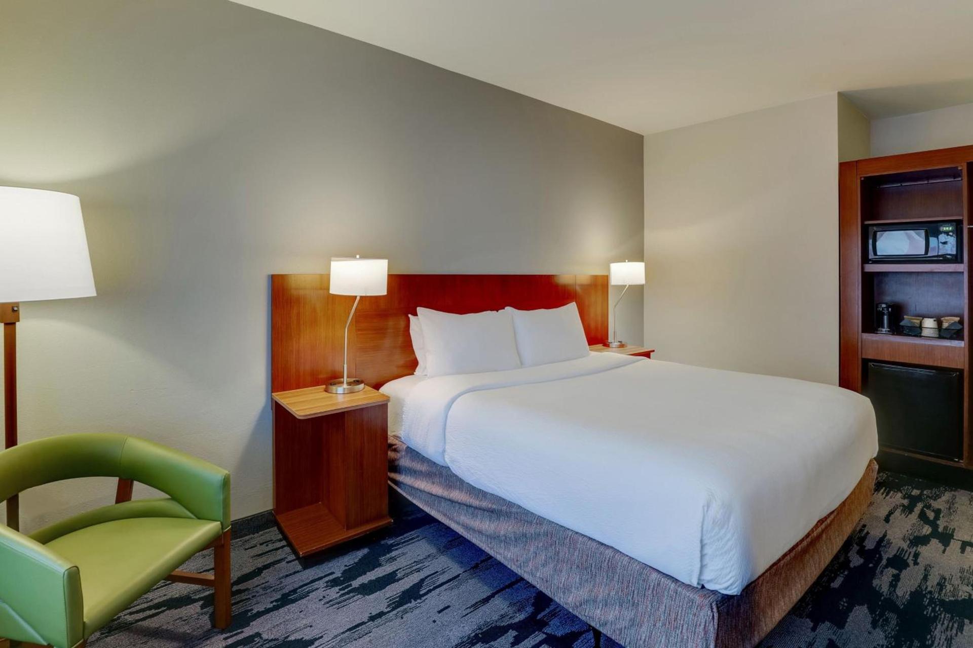 Fairfield Inn & Suites by Marriott Fort Worth I-30 West Near NAS JRB photo 21