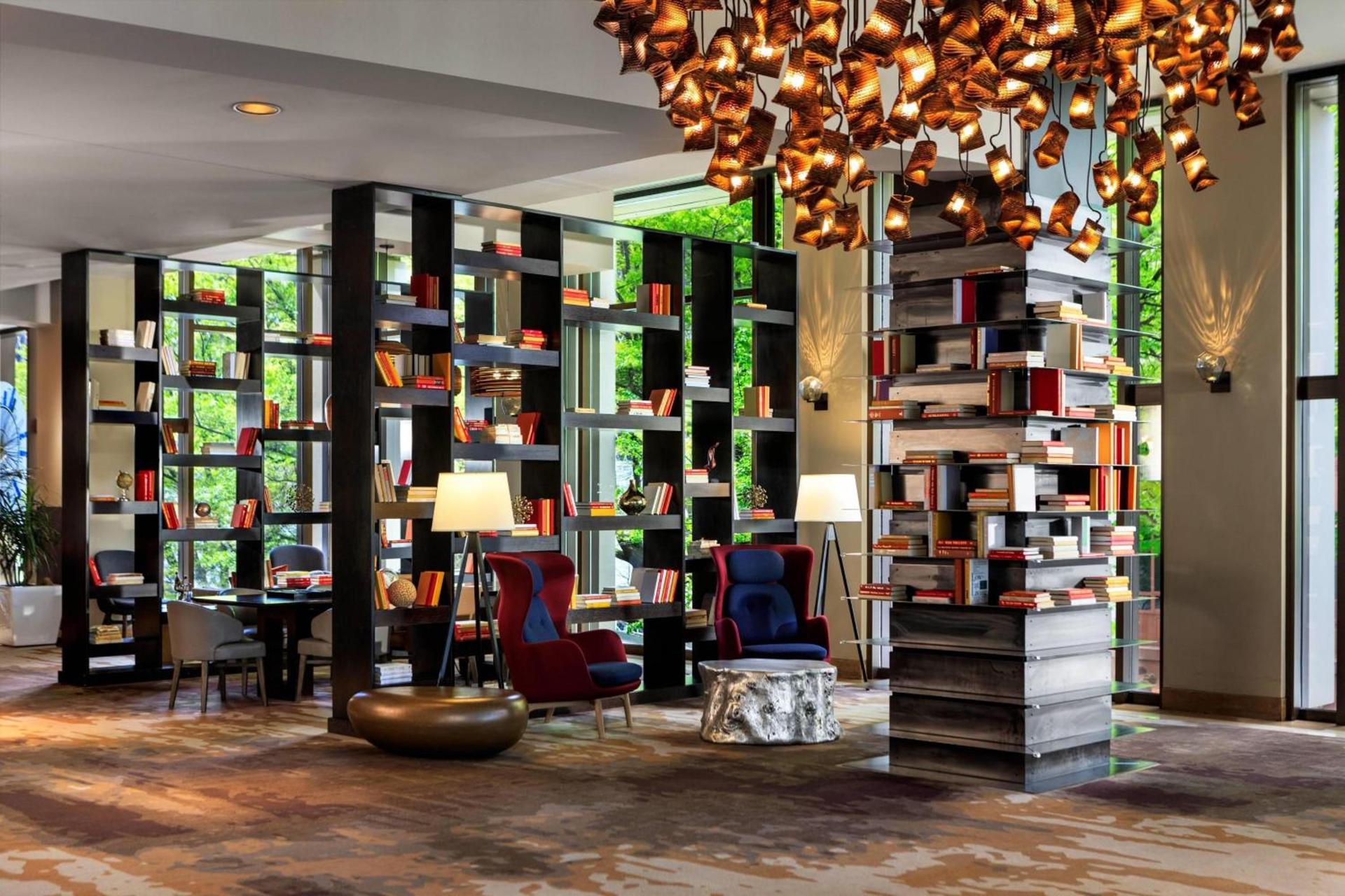 Renaissance Seattle Hotel photo 2