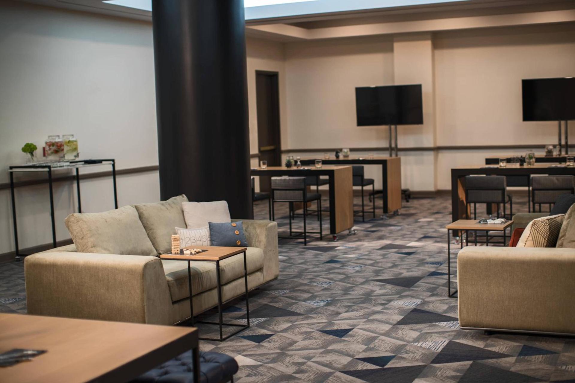 Renaissance Toledo Downtown Hotel photo 48