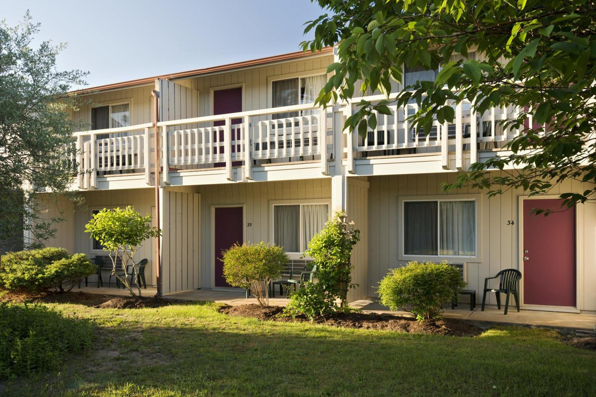 Wellfleet Lodge photo 6