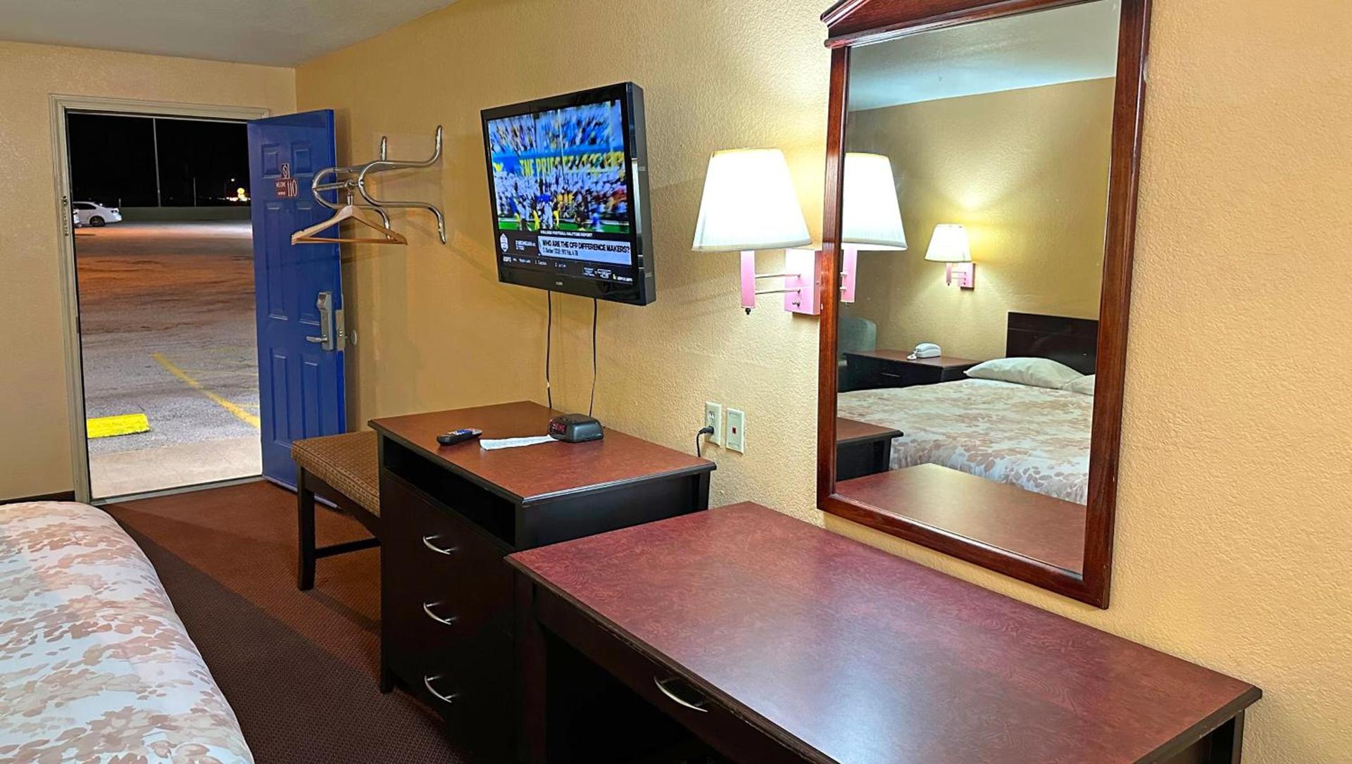 Apollo Lodge and RV Park photo 14