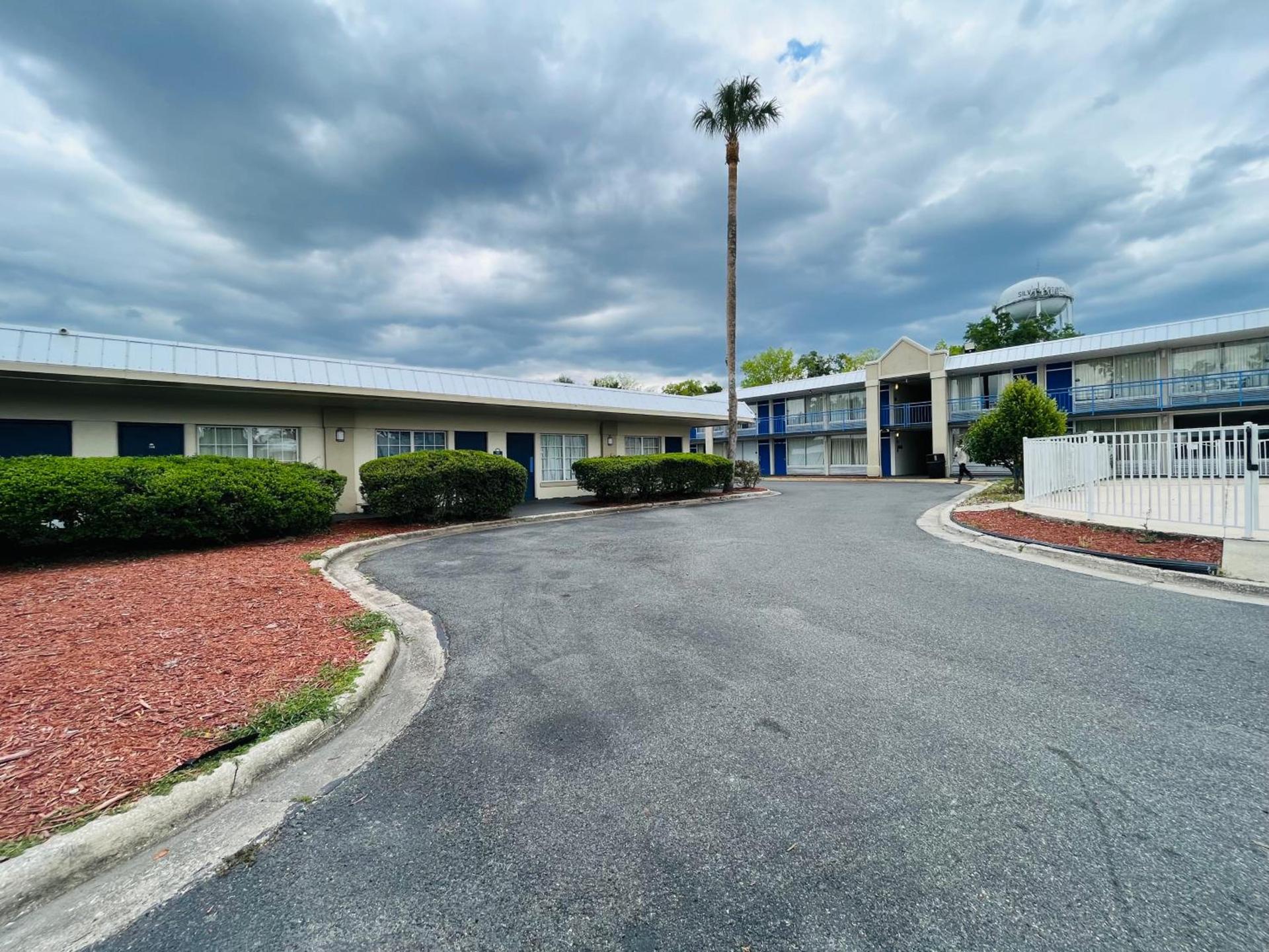 Rodeway Inn Silver Springs - Ocala East photo 9