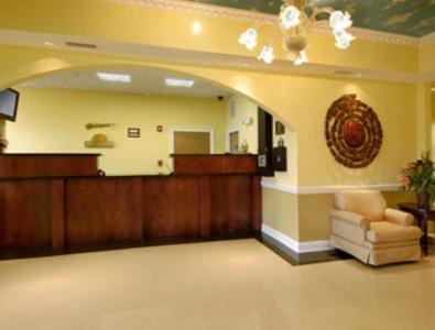 Days Inn & Suites by Wyndham Swainsboro photo 15